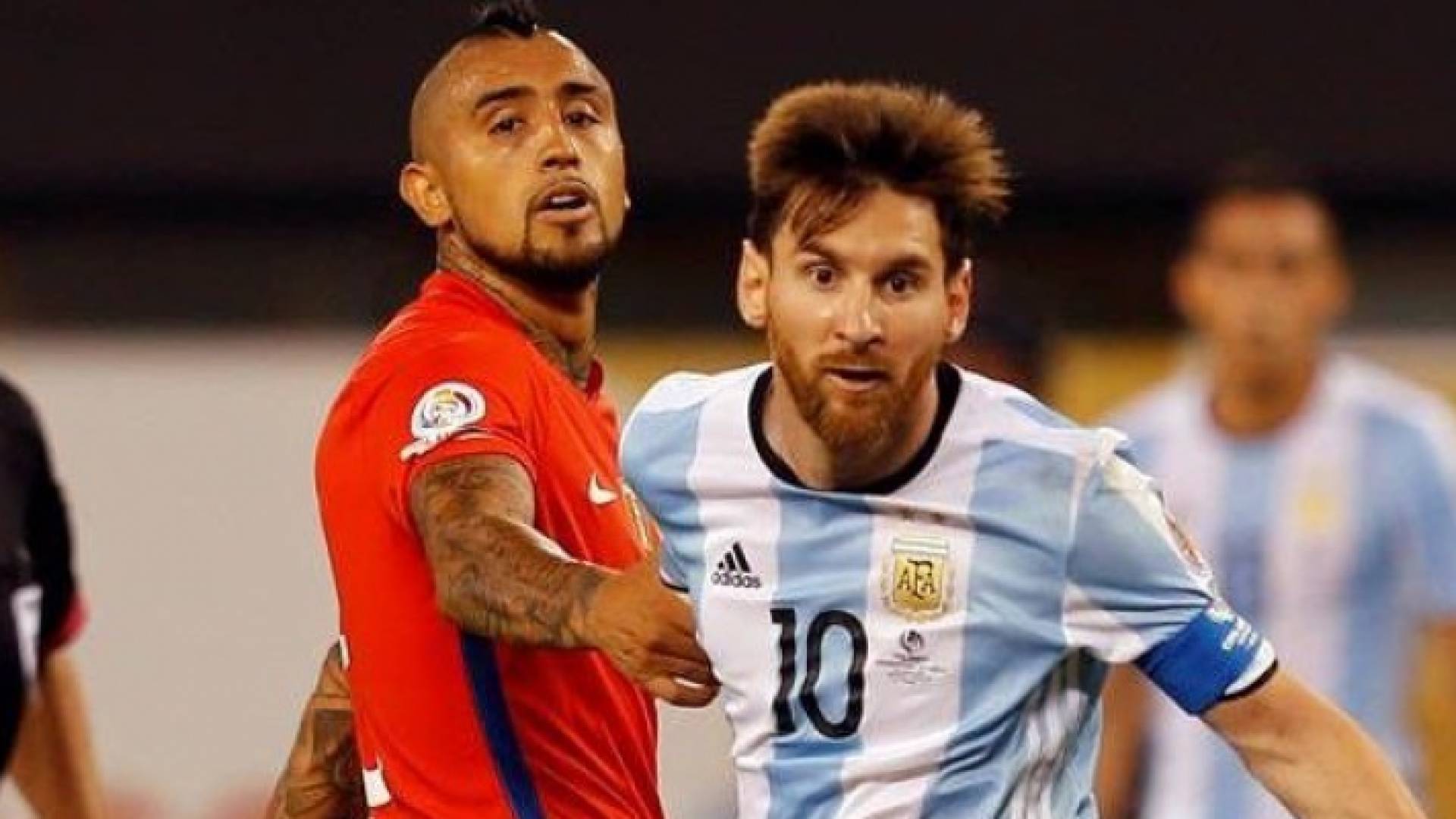 فيدال وميسي _ ارشيفية