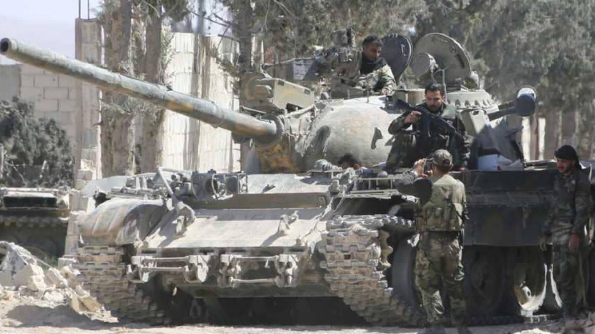 جنود في جيش النظام السوري- أرشيفية