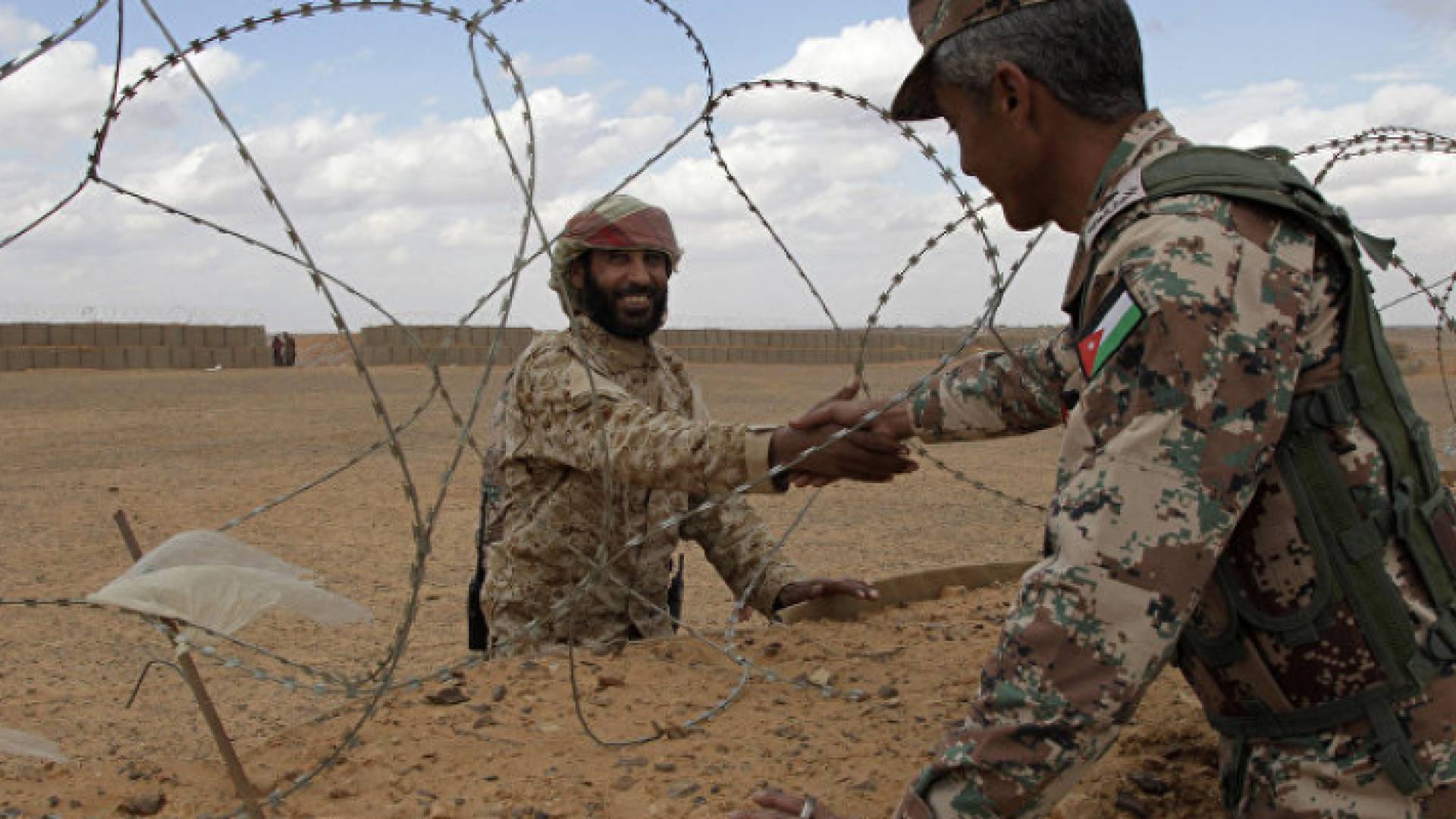 سوريا والأردن مستعدان للعمل المشترك لفتح الحدود البرية بينهما