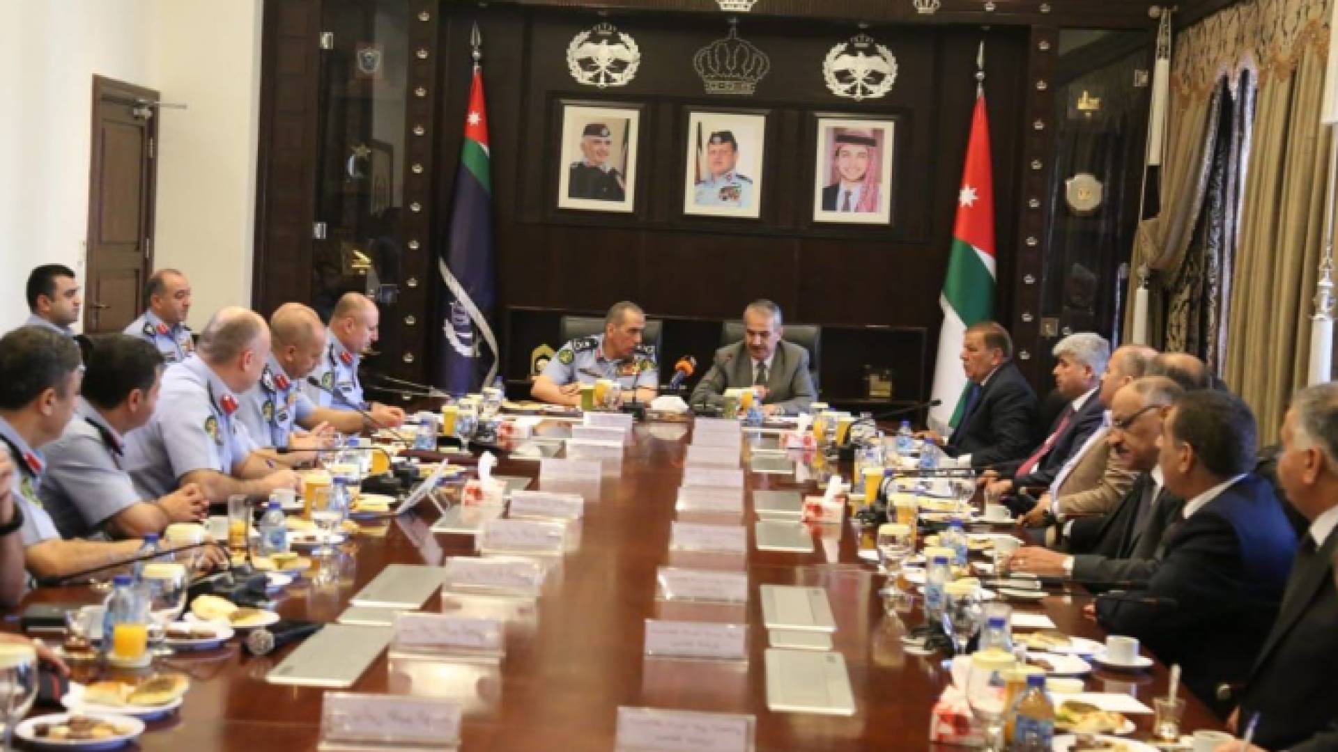 جانب من الاجتماع