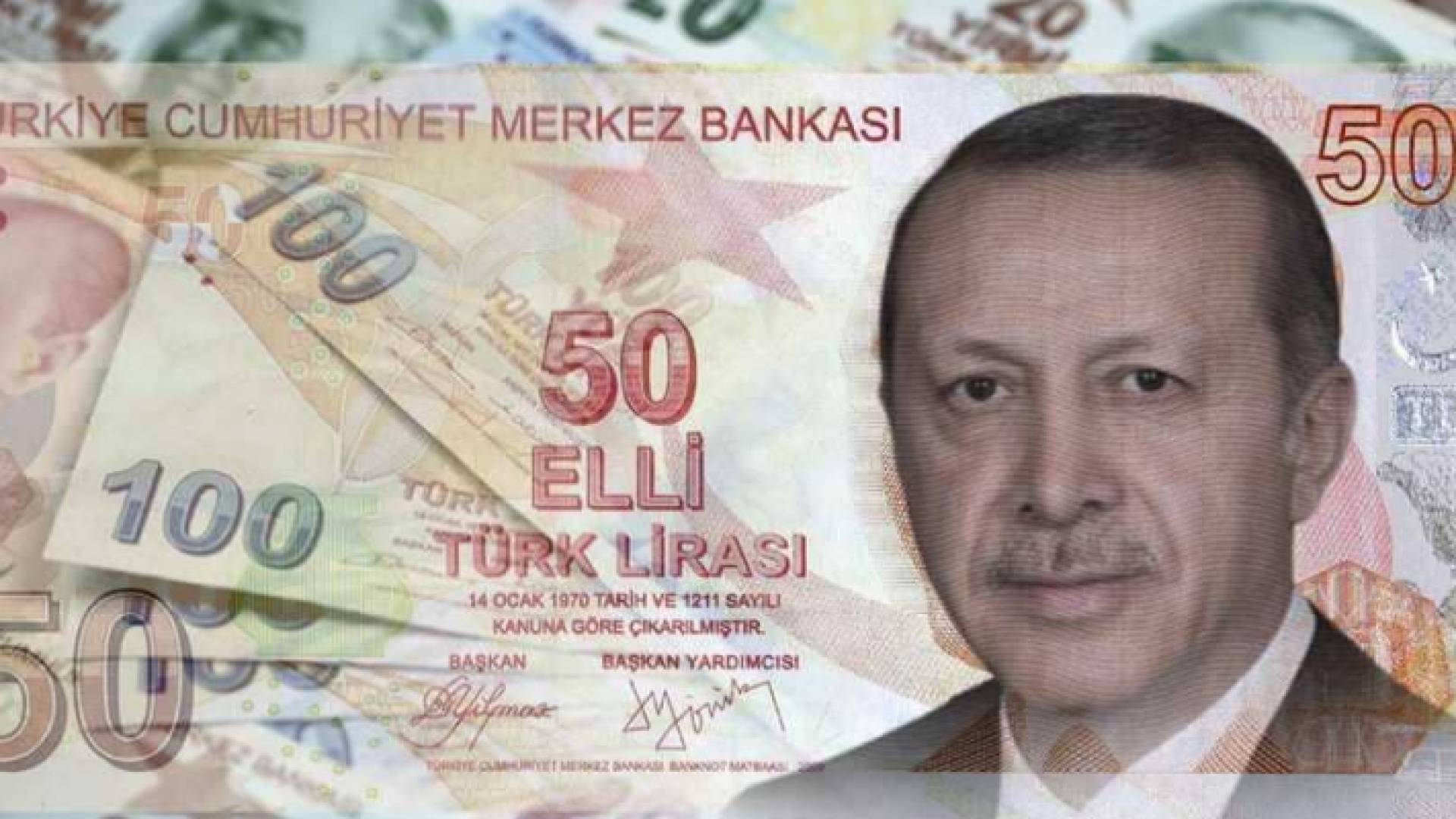 اردوغان يعتبر أن تدهور الليرة "مؤامرة سياسية" ضد تركيا