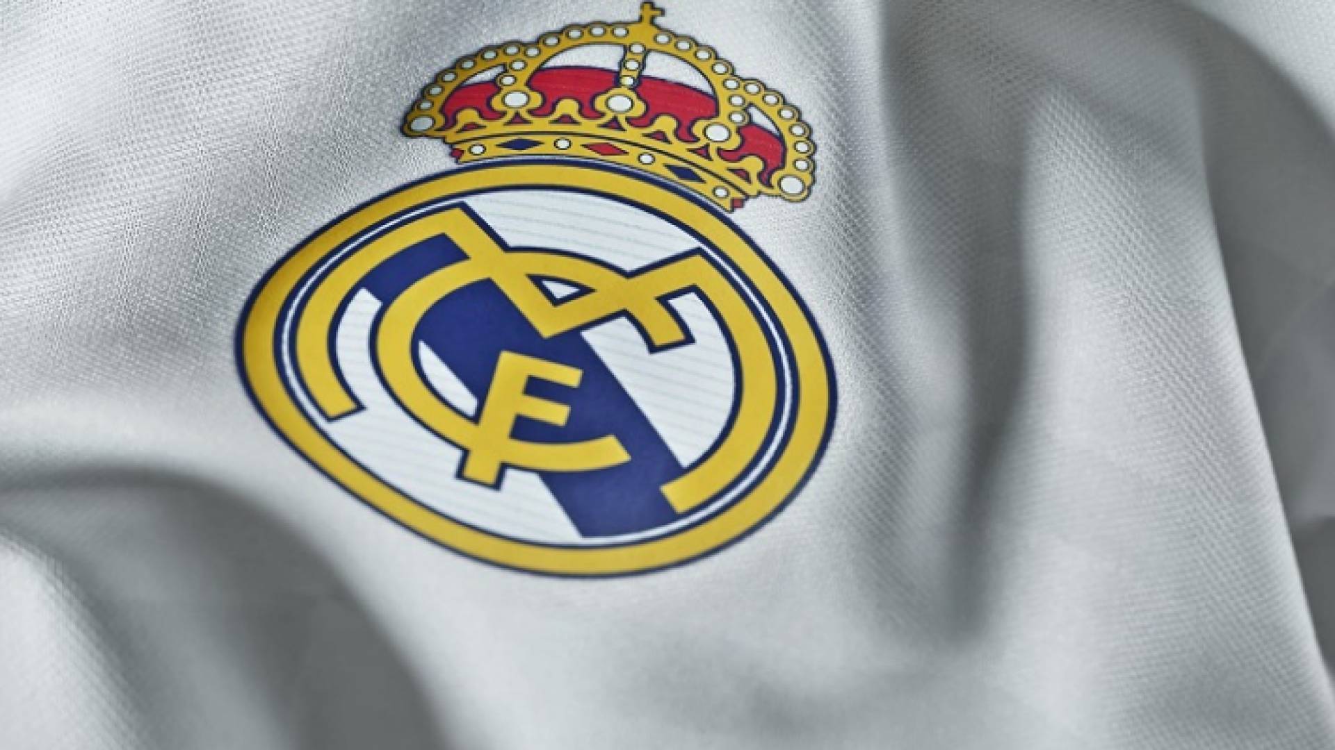 ريال مدريد يطارد 7 نجوم لسد فراغ رونالدو