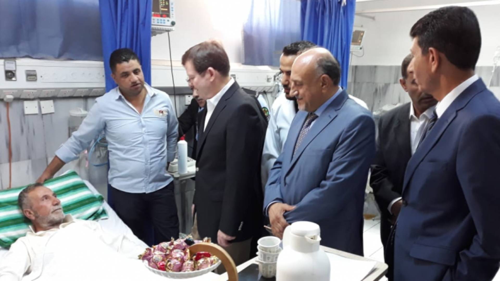 الشياب يتفقد مستشفى الحسين السلط اول ايام العيد