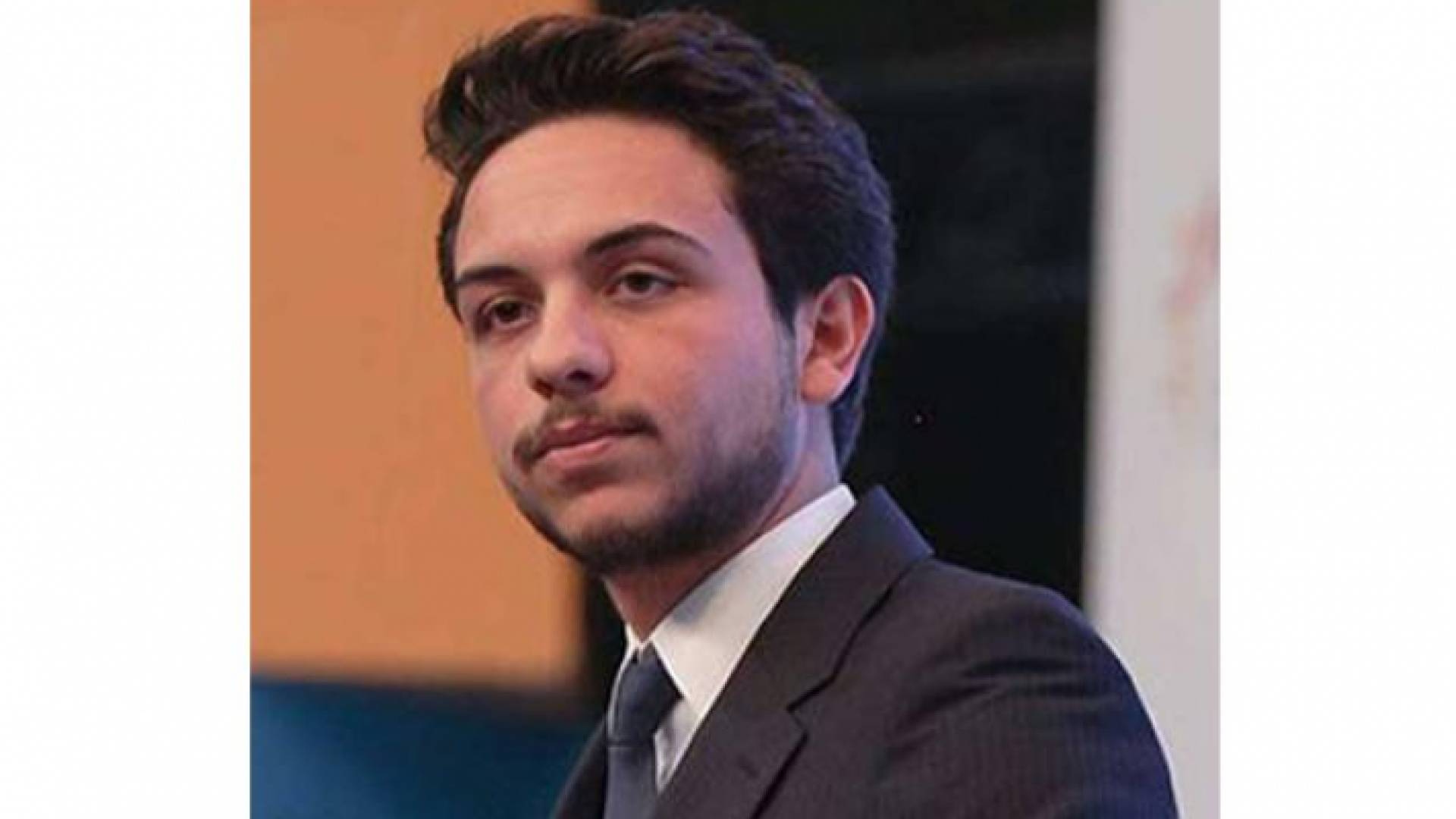 مندوبا عن ولي العهد مساعد مدير الأمن العام يعزي بوفاة الفنان المصري