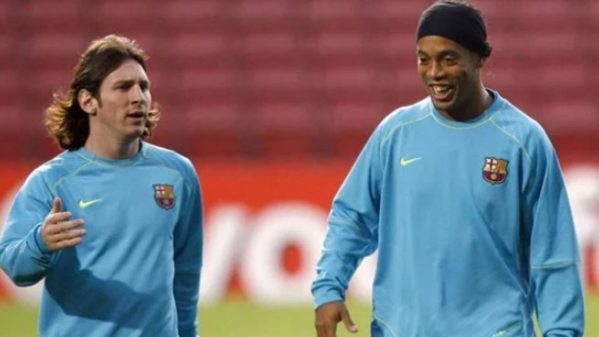 رونالدينيو وميسي