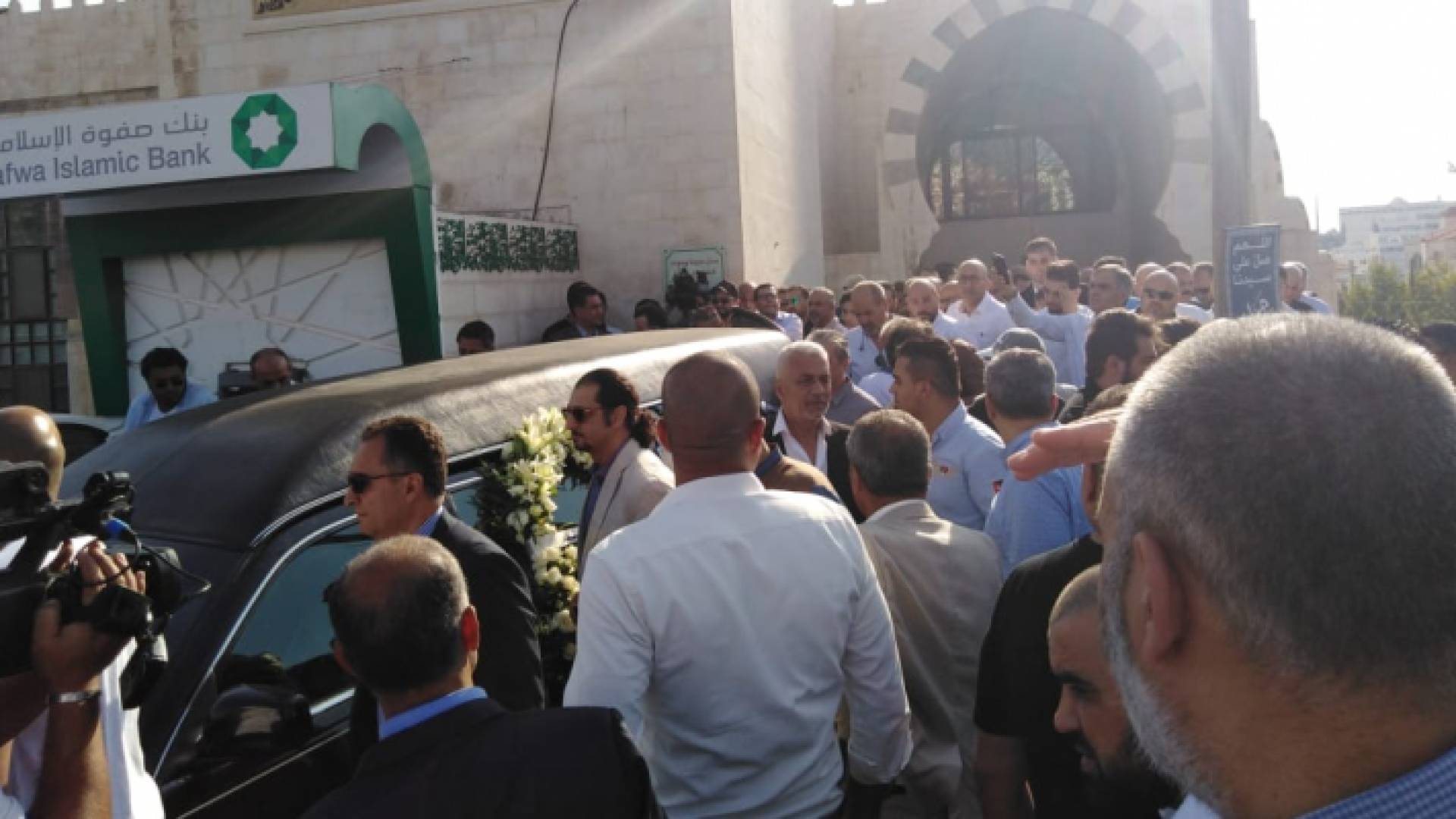 من جنازة الاعلامي سعد السيلاوي