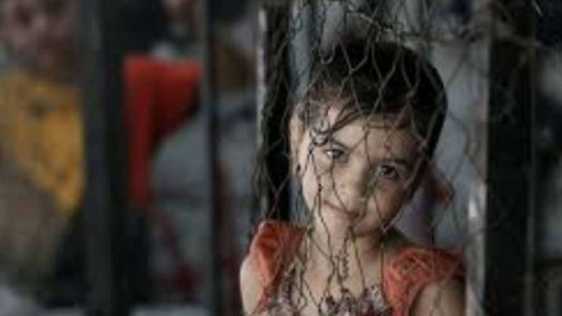 طفلة في عزة - ارشيفية