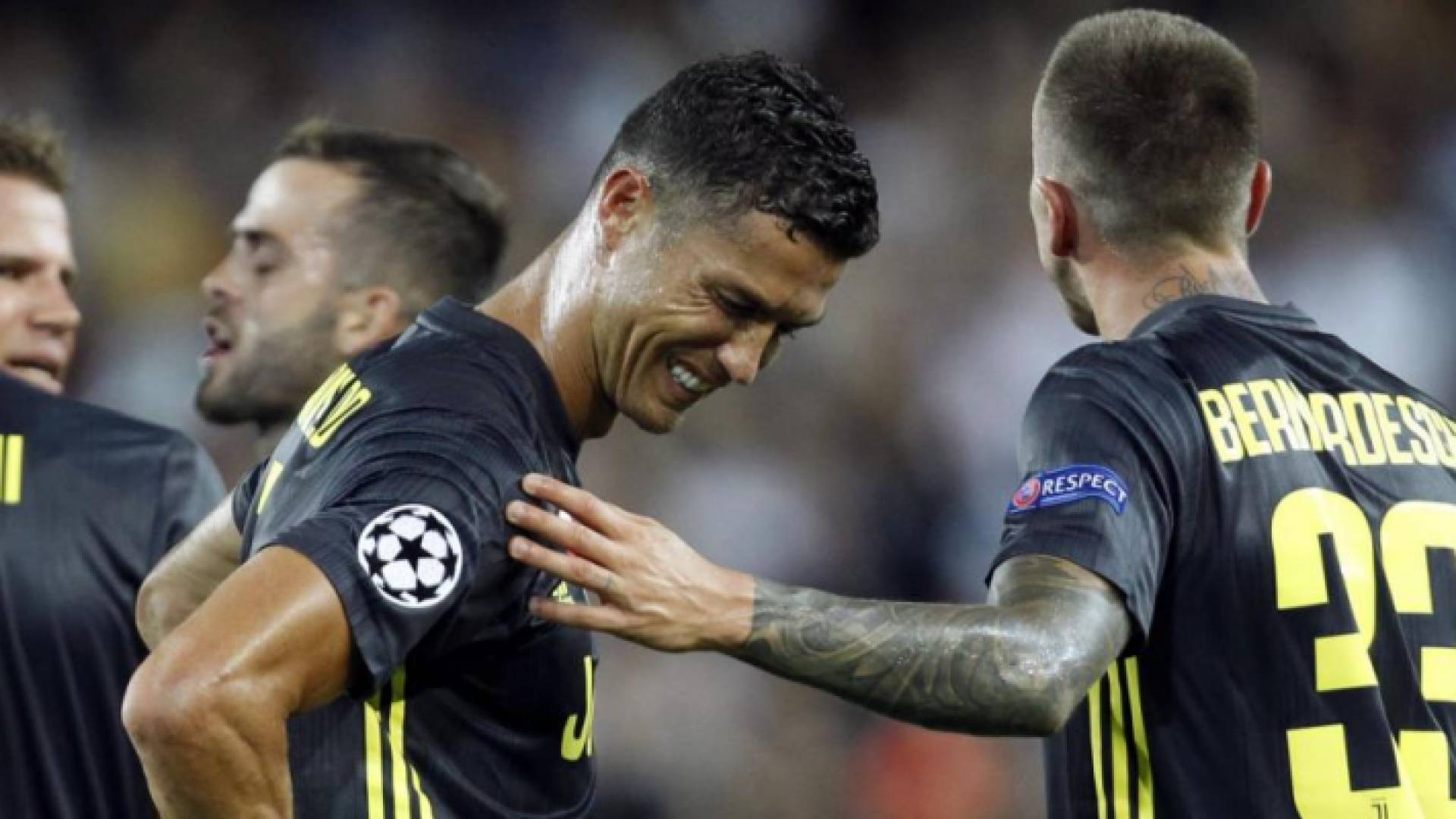 لحظة طرد رونالدو