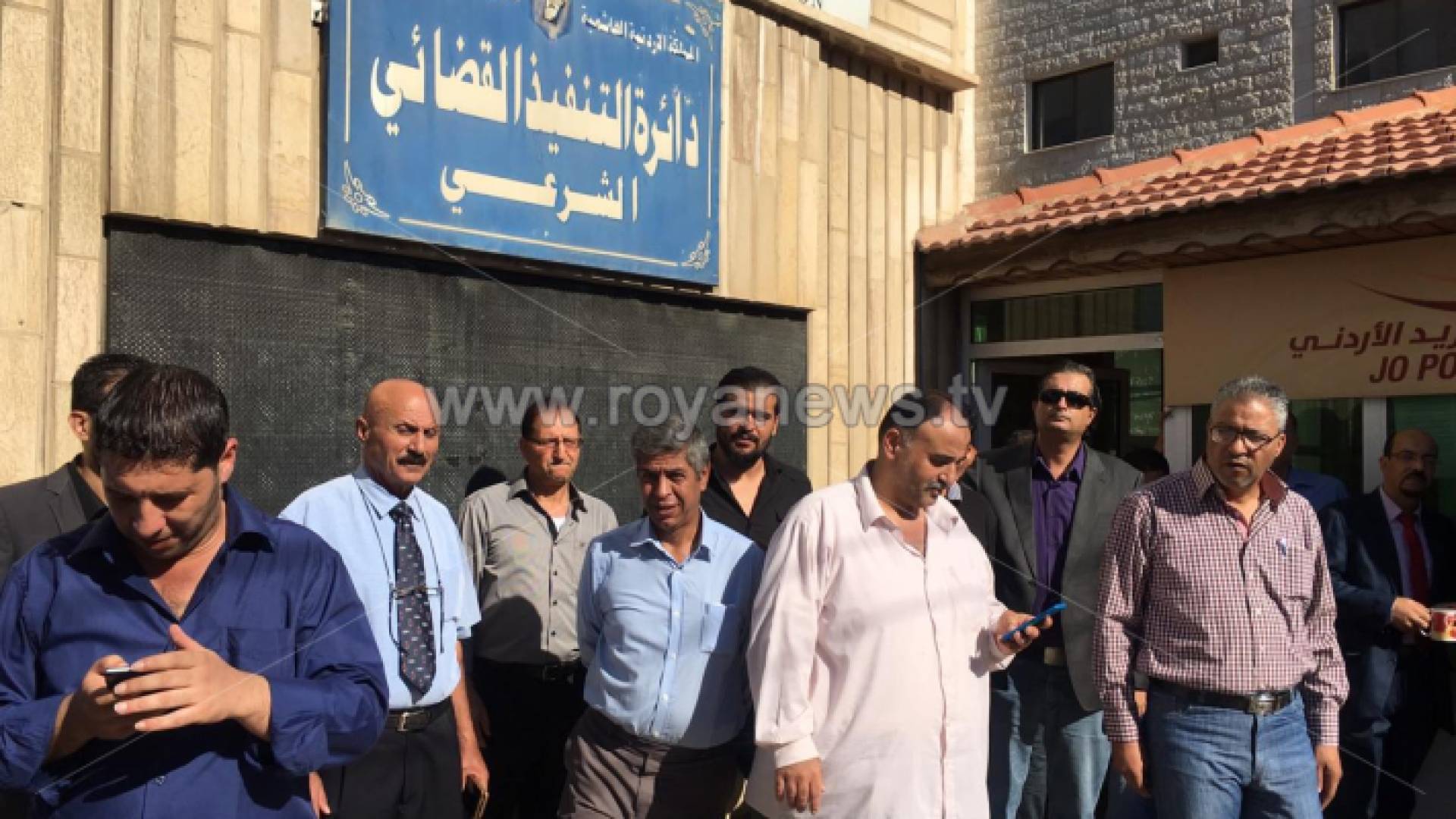 جانب من الاضراب في محكمة اربد الشرعية