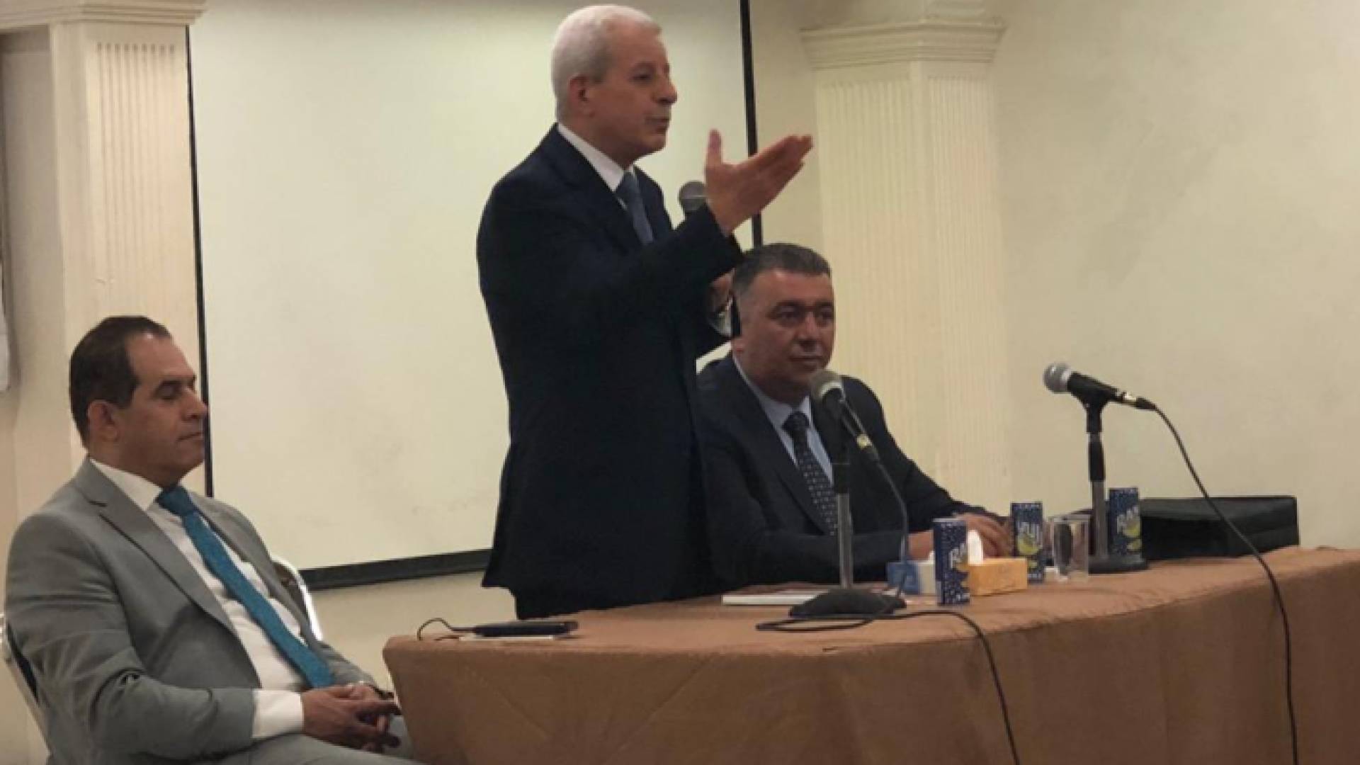 جانب من اللقاء