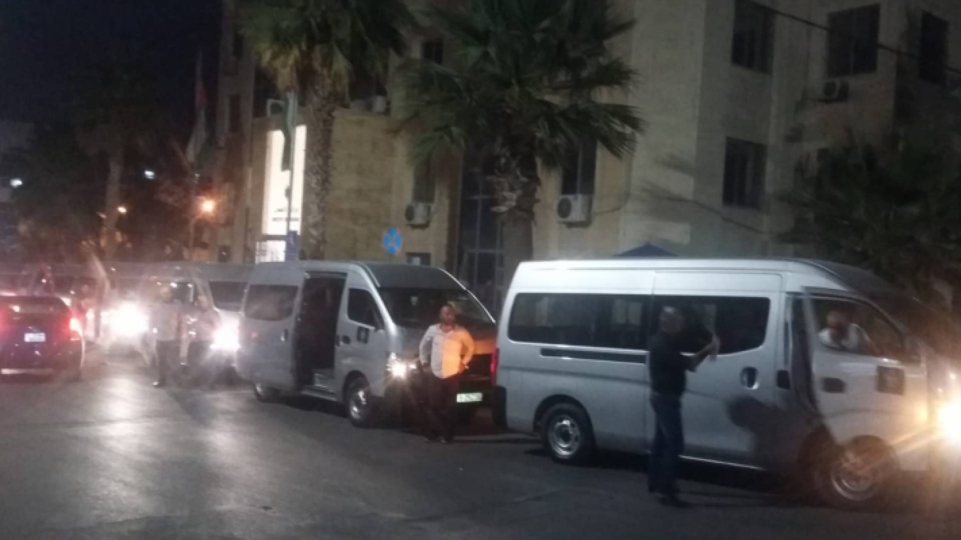 جانب من عملية ضبط الوافدين المخالفين