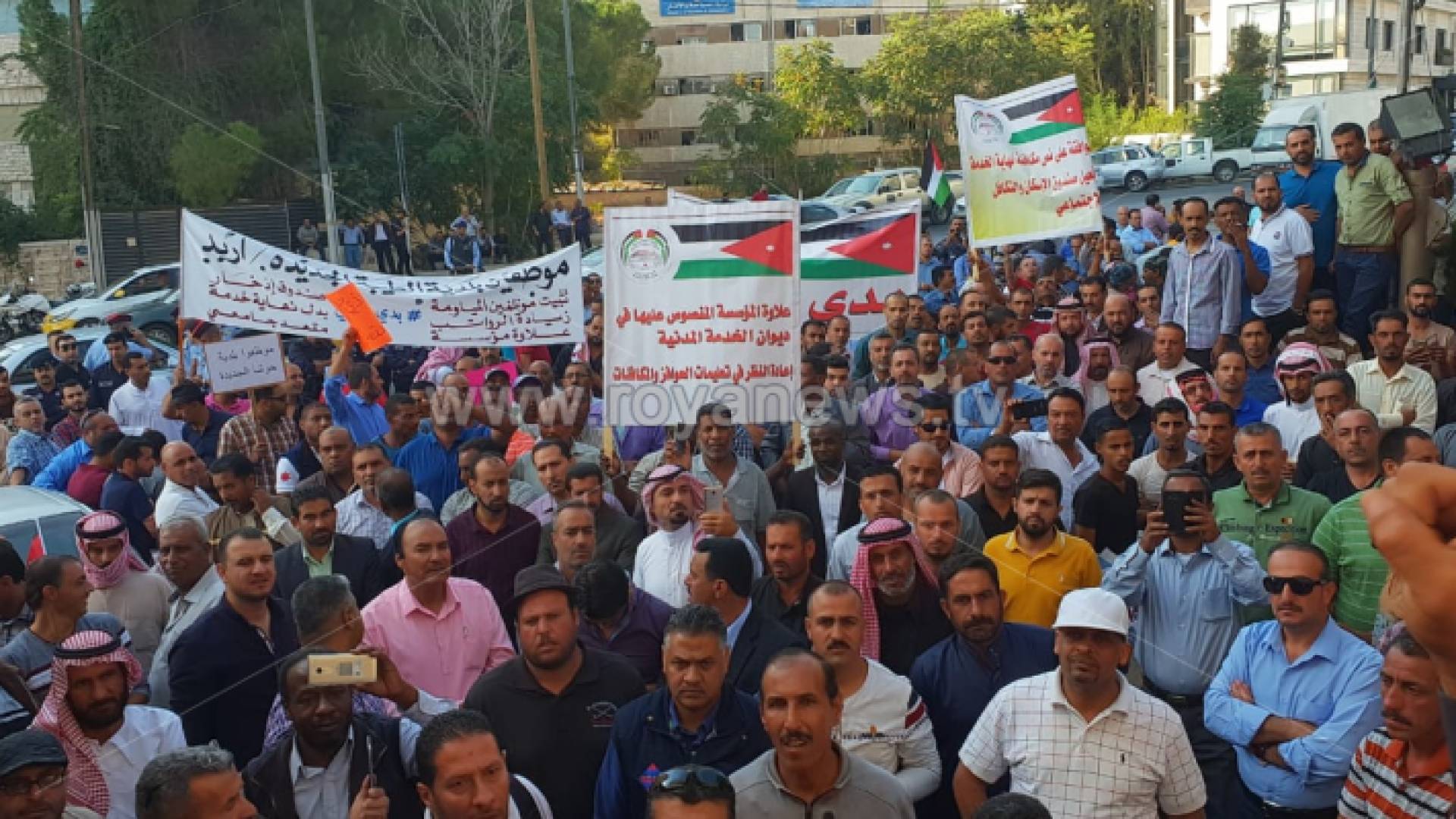 جانب من اعتصام موظفي البلديات في عمان - ارشيفية