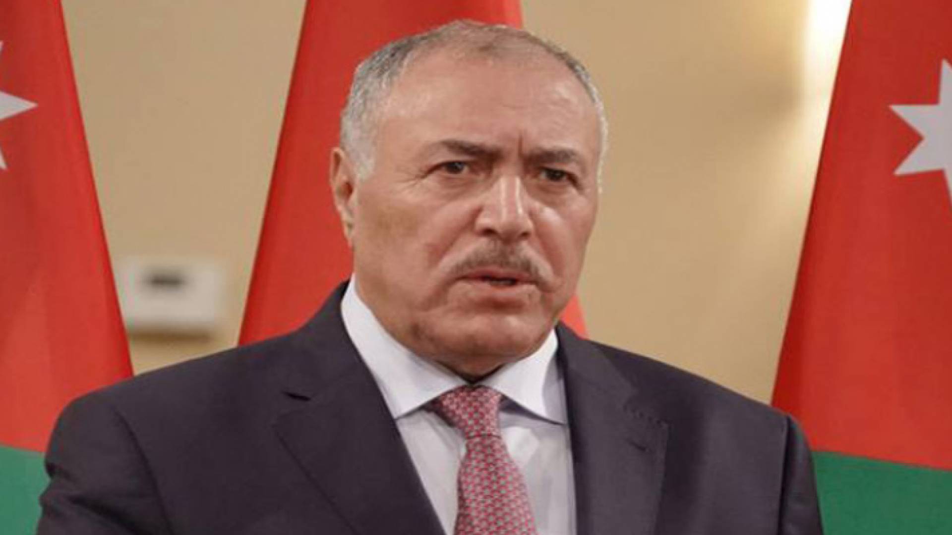 وزير الصحة الدكتور غازي الزبن