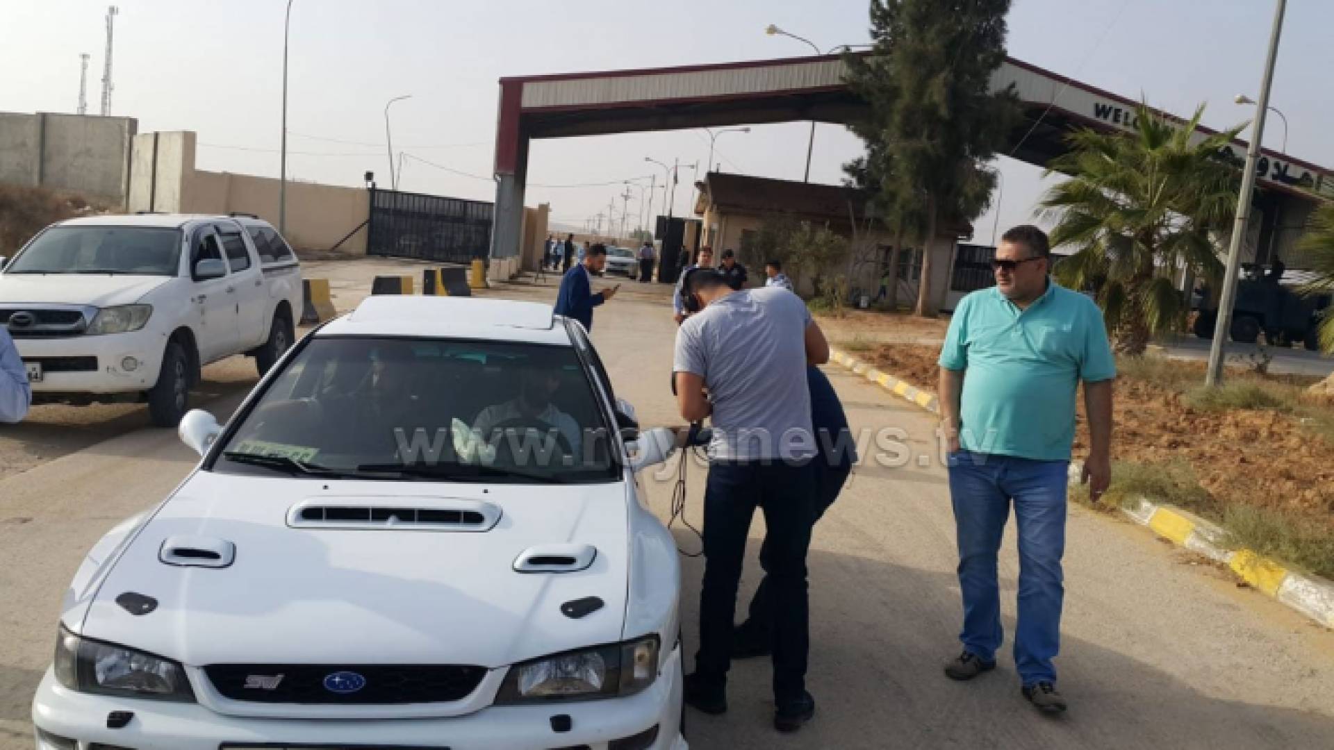 صورة من افتتاح المعبر صباح الاثنين