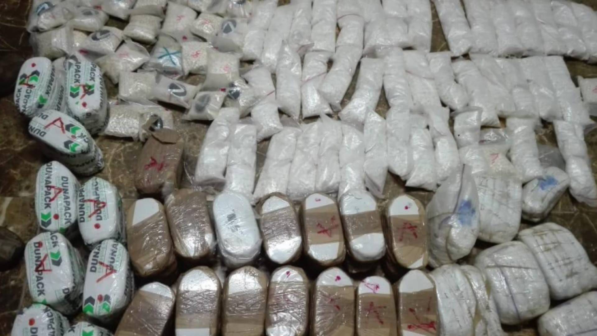 جانب من المضبوطات