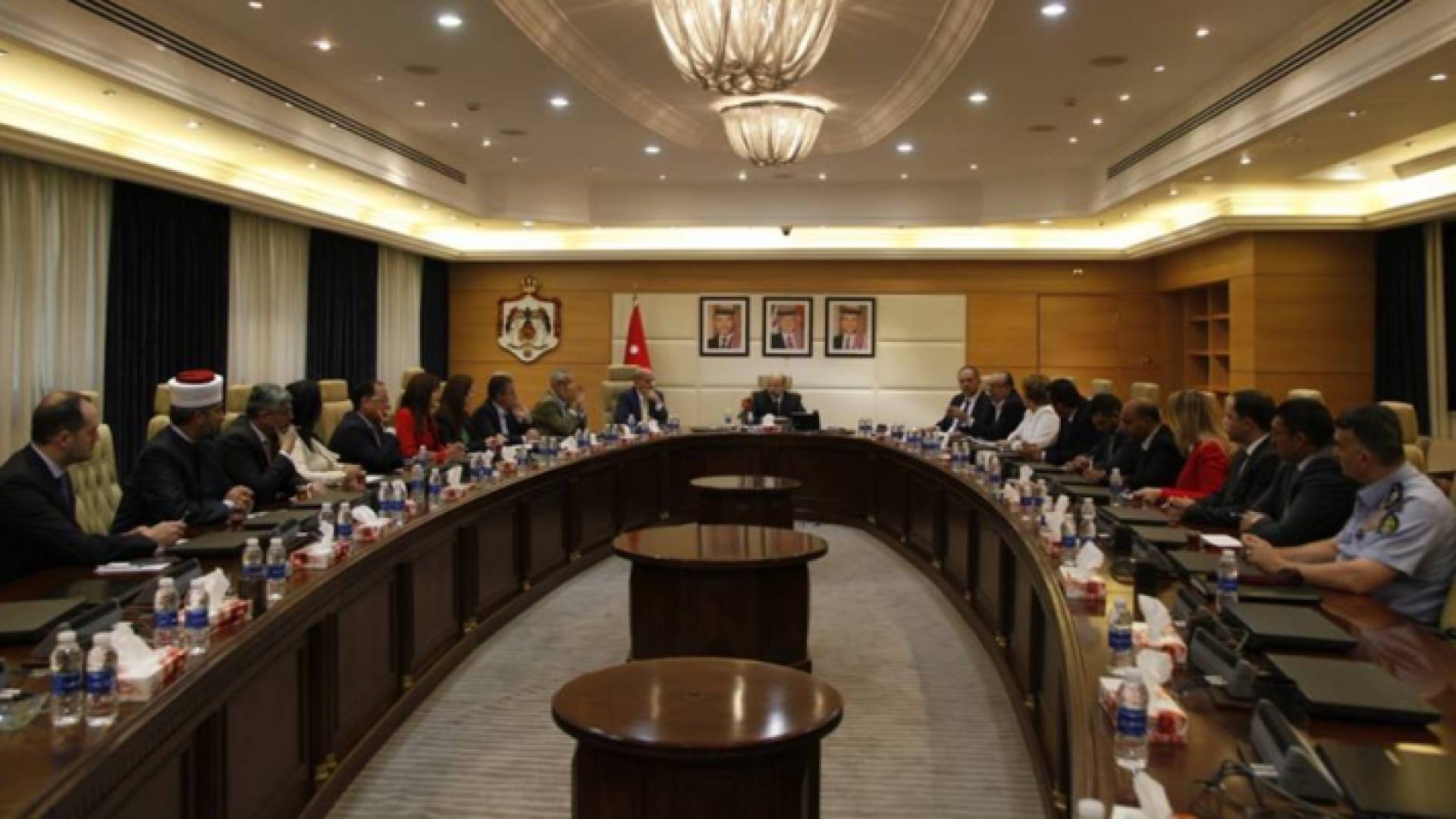 اجتماع الرزاز مع رئيس الوفد الرسمي الوطني المشارك لمناقشة تقرير الاردن الوطني الثالث للاستعراض الدوري الشامل لحقوق الانسان (UPR)