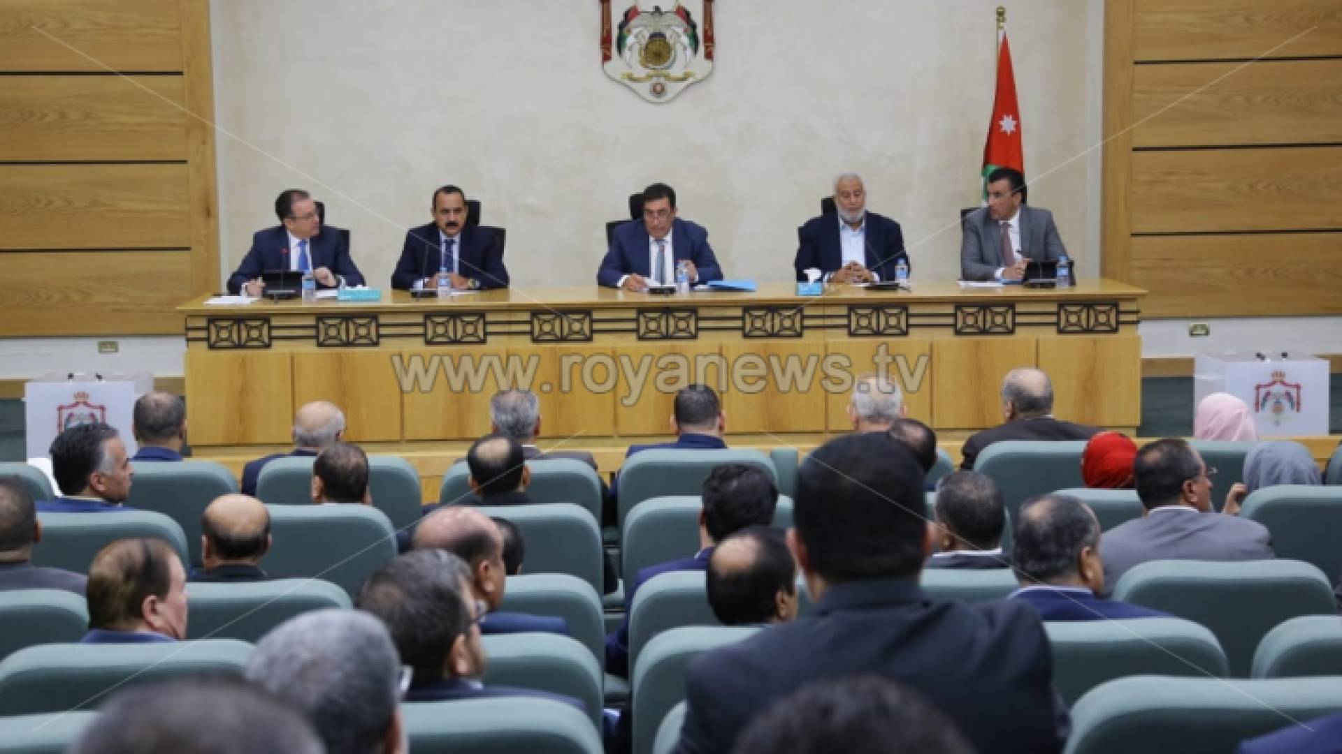 قاعة عاكف الفايز في مجلس النواب، حيث تعقد جلسات المجلس بسبب أعمال الصيانة