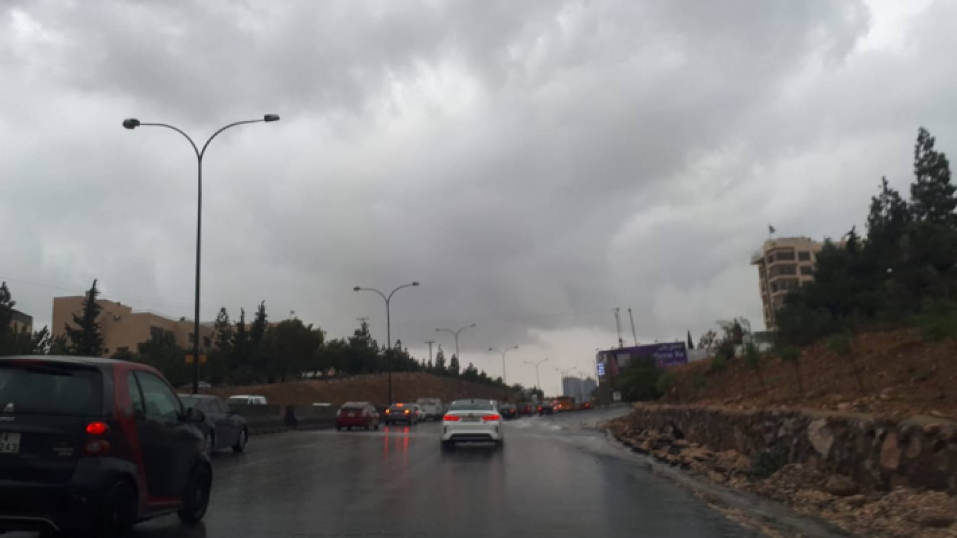 صورة لطريق المطار