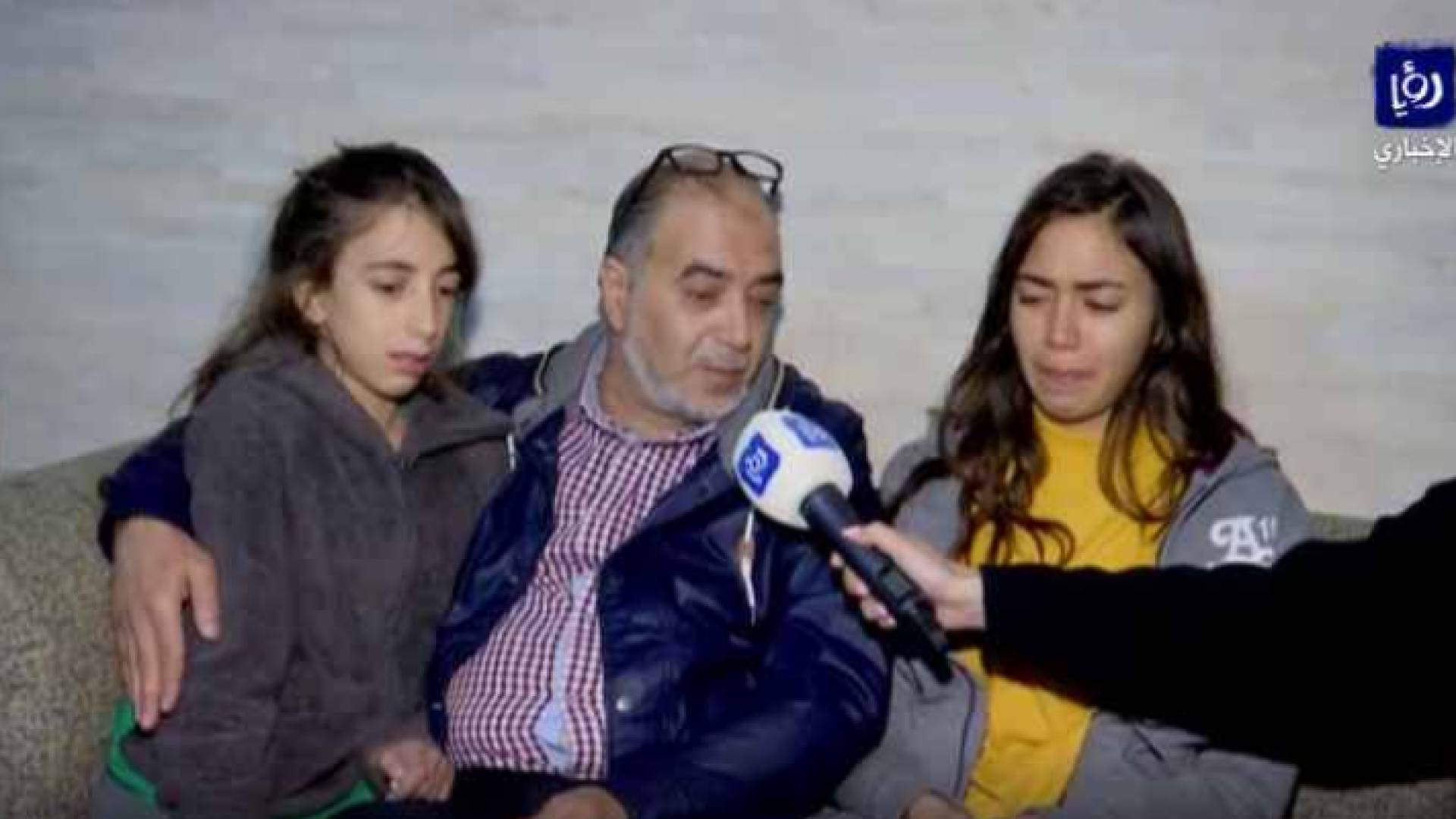 والد الطفلة سارة ابو سيدو