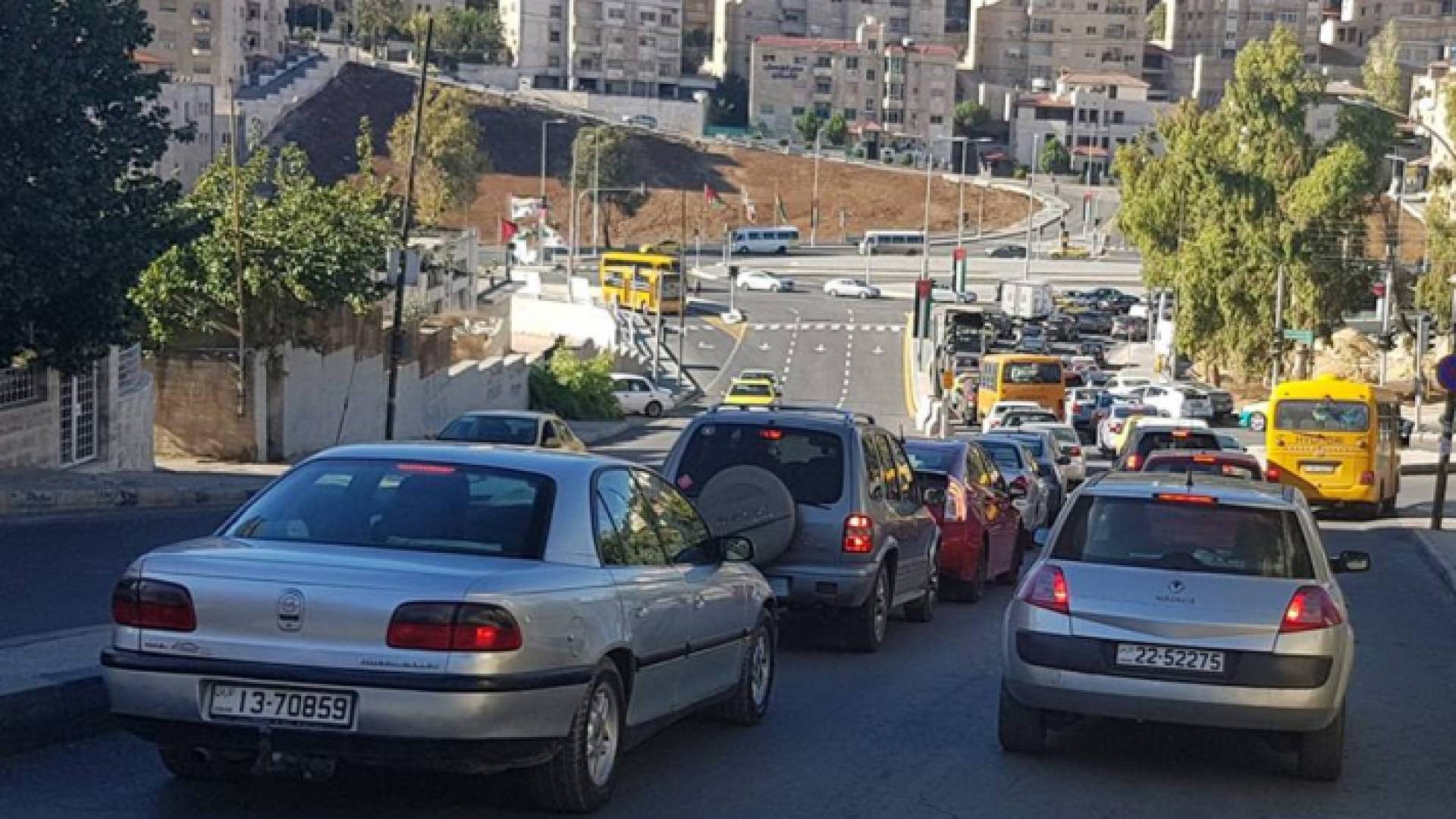 أزمة مرورية خانقة قرب نفق الصحافة