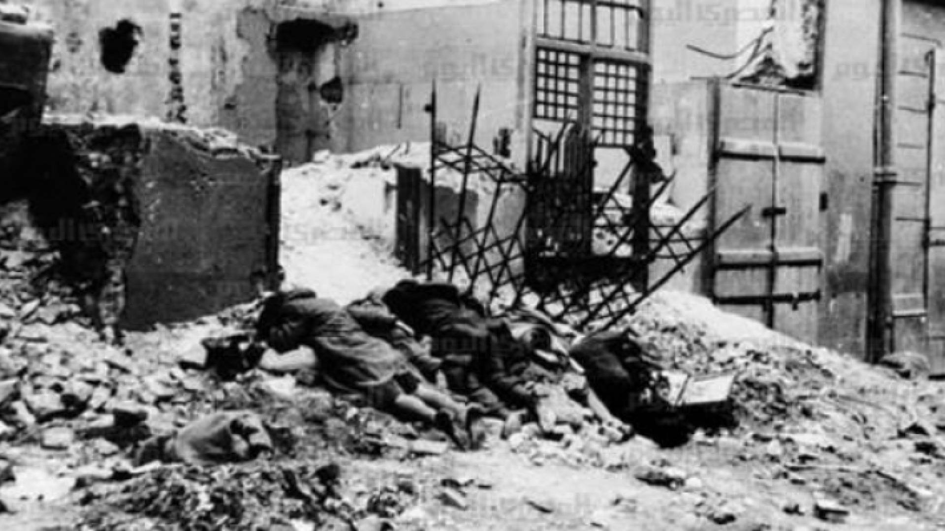 ارشيفية من مجزرة كفر قاسم