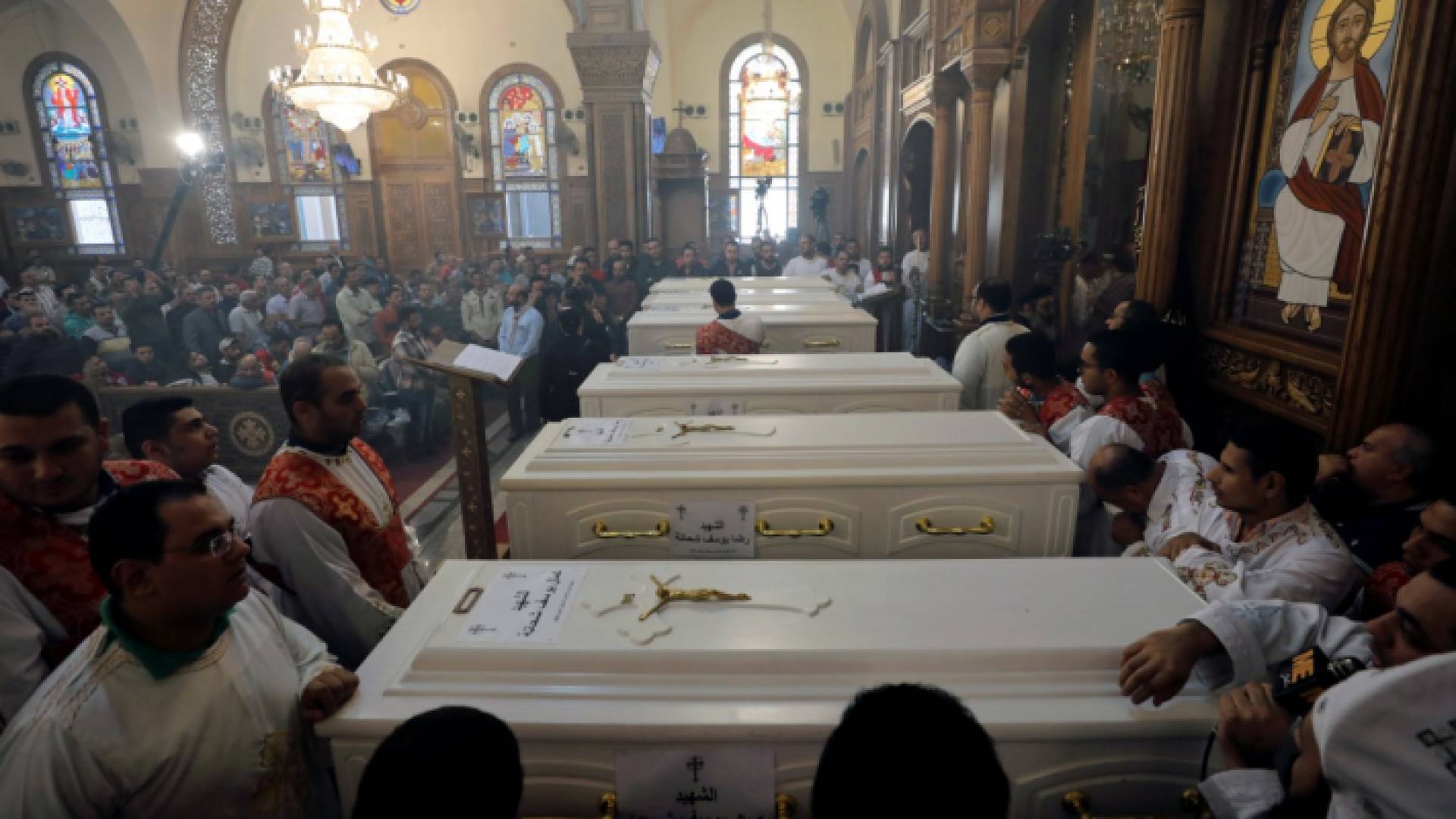 تشيع جثامين شهداء الهجوم الإرهابي في مصر