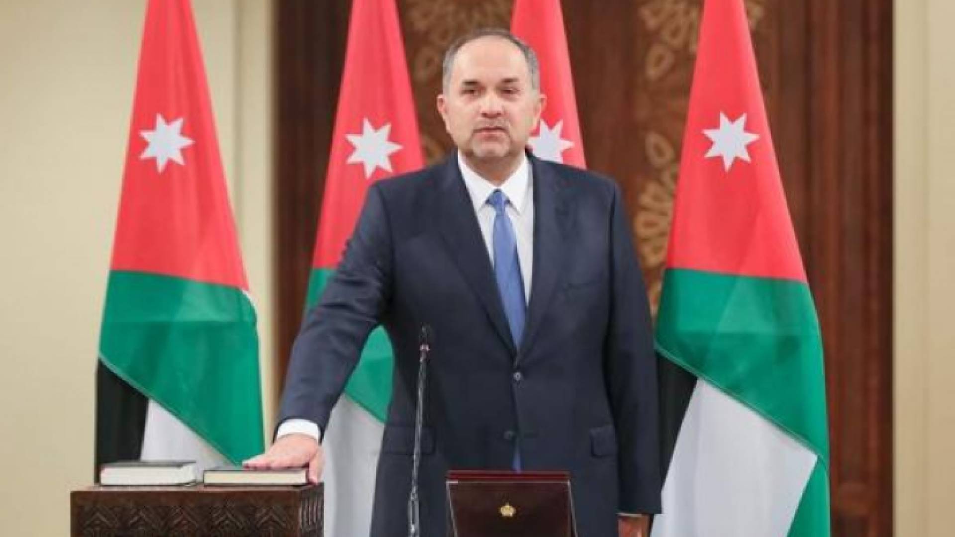 الدكتور بسام سمير التلهوني