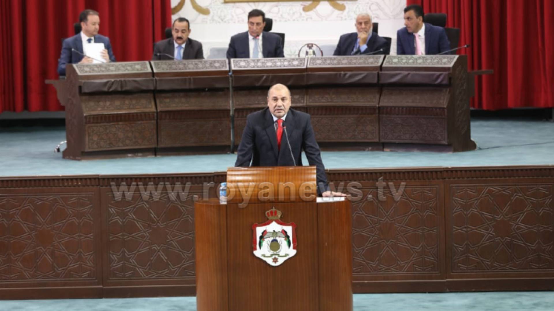 جانب من الجلسة