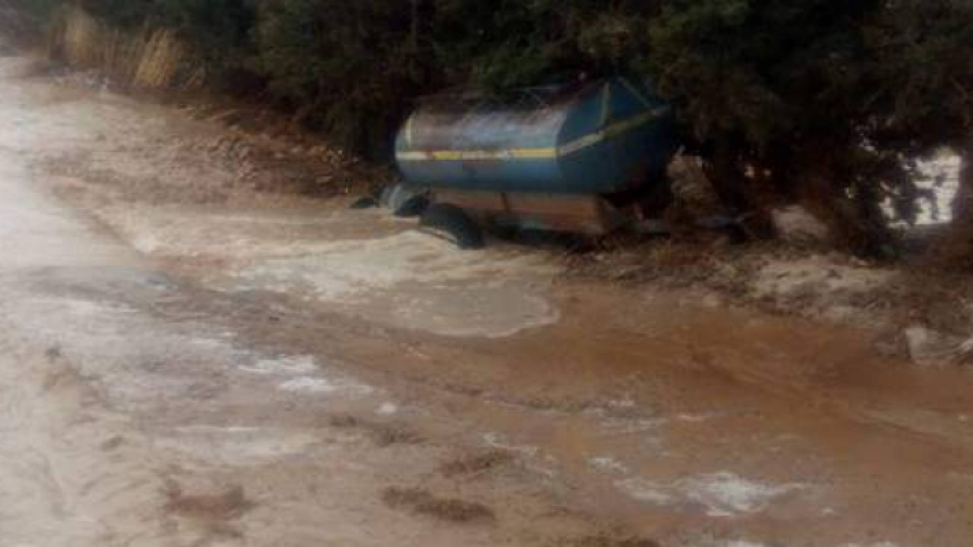 السيول في مأدبا