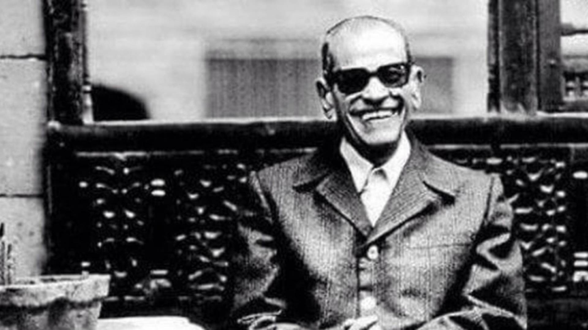 أديب نوبل المصري نجيب محفوظ