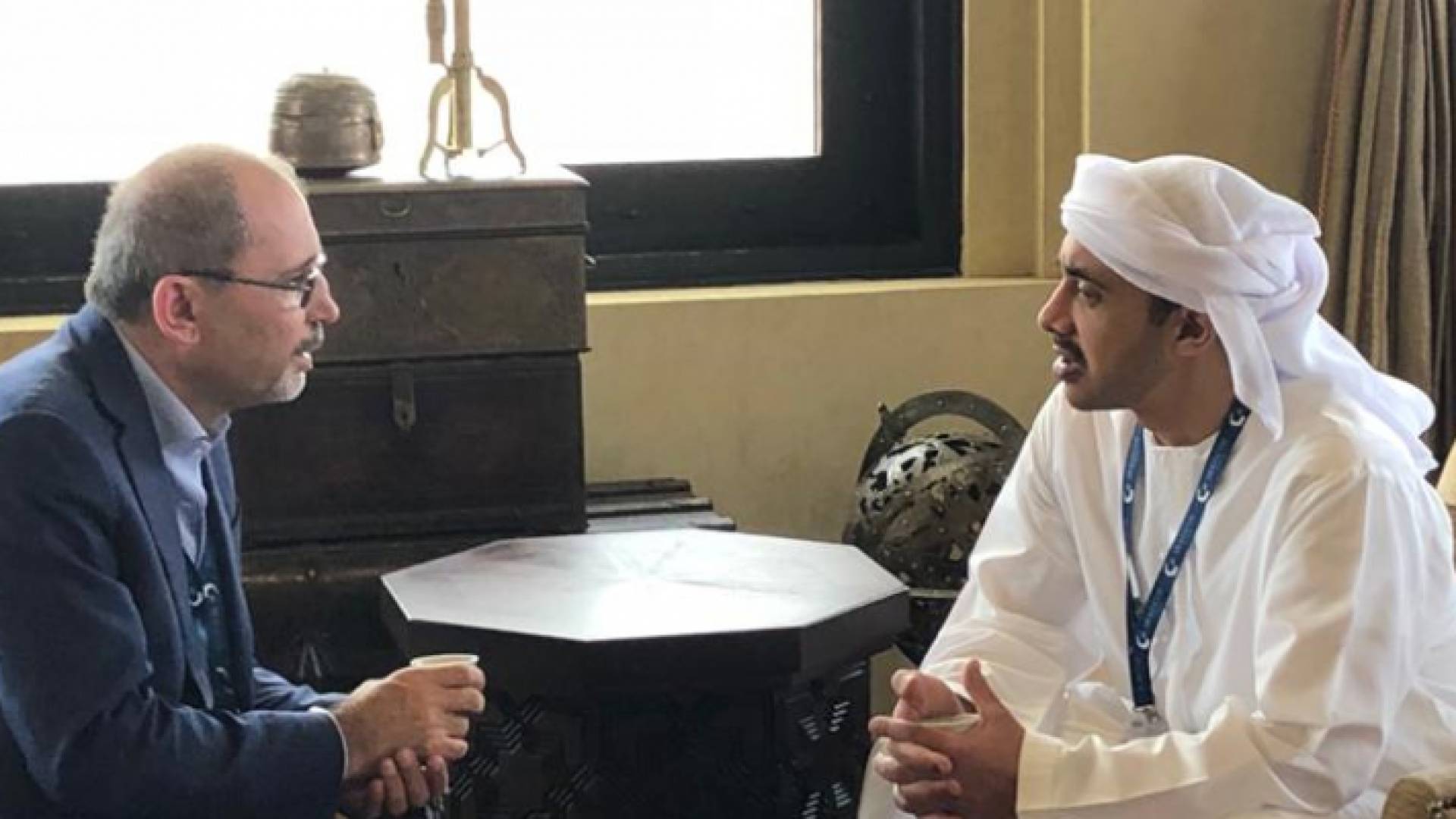 خلال اللقاء