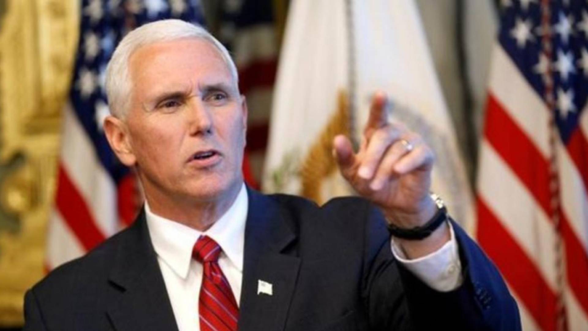 نائب الرئيس الأمريكي مايك بنس