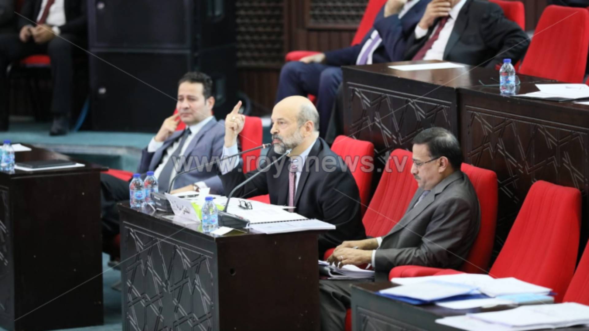 رئيس الوزراء الدكتور عمر الرزاز