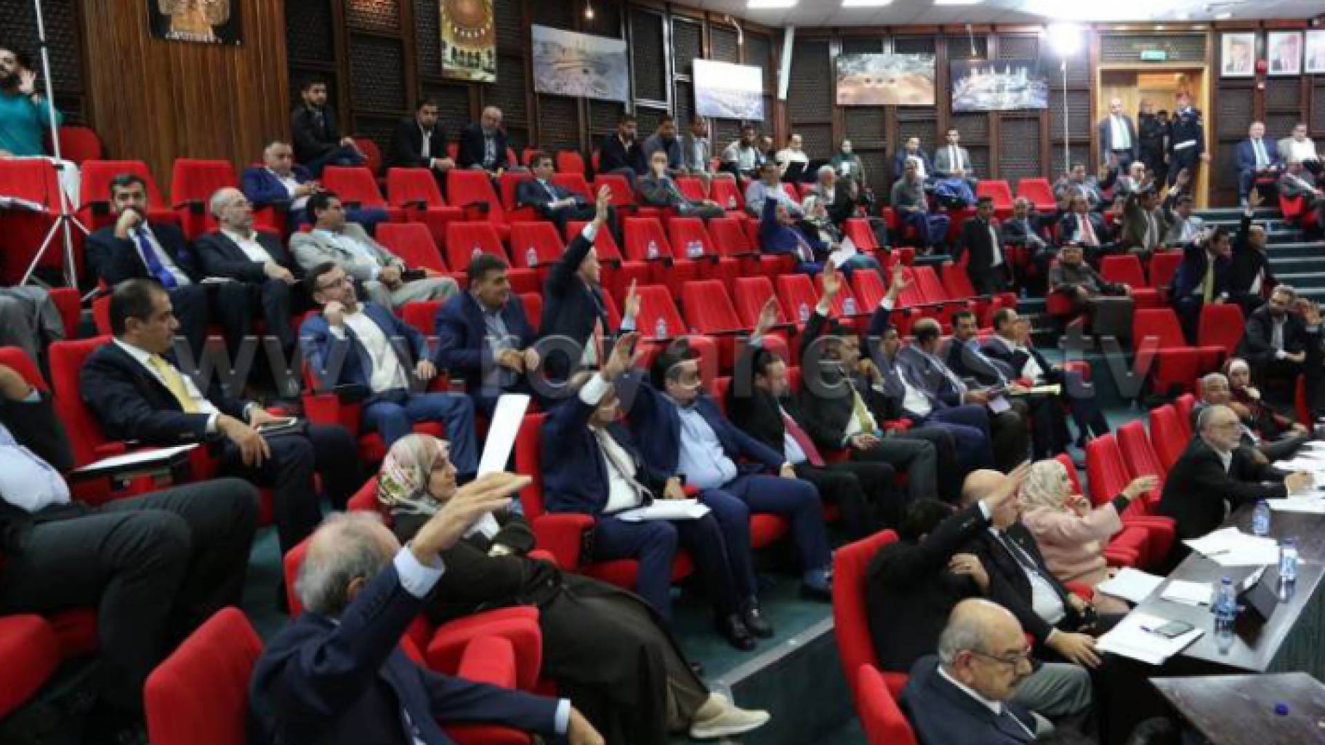 مجلس النواب يقر الإعفاءات على الأفراد والأسر