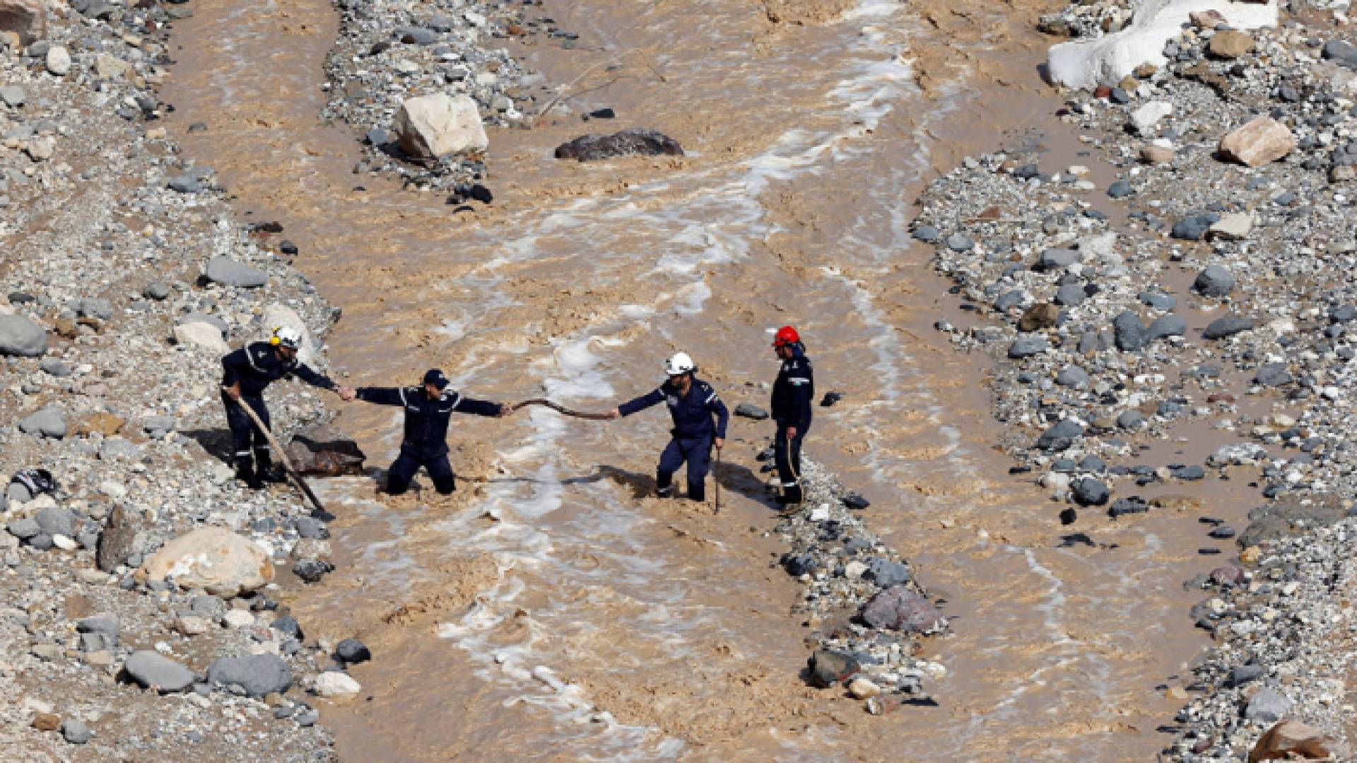 صورة من فاجعة البحر الميت