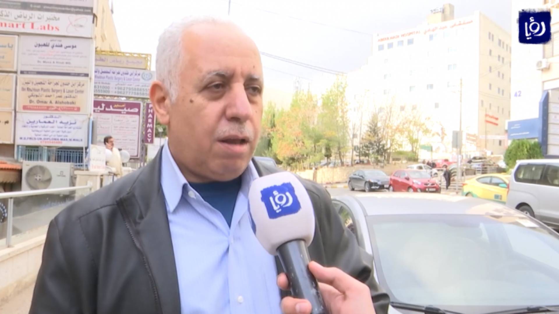 مواطنون يشكون من الفترة الزمنية الطويلة لمراجعاتهم العلاجية