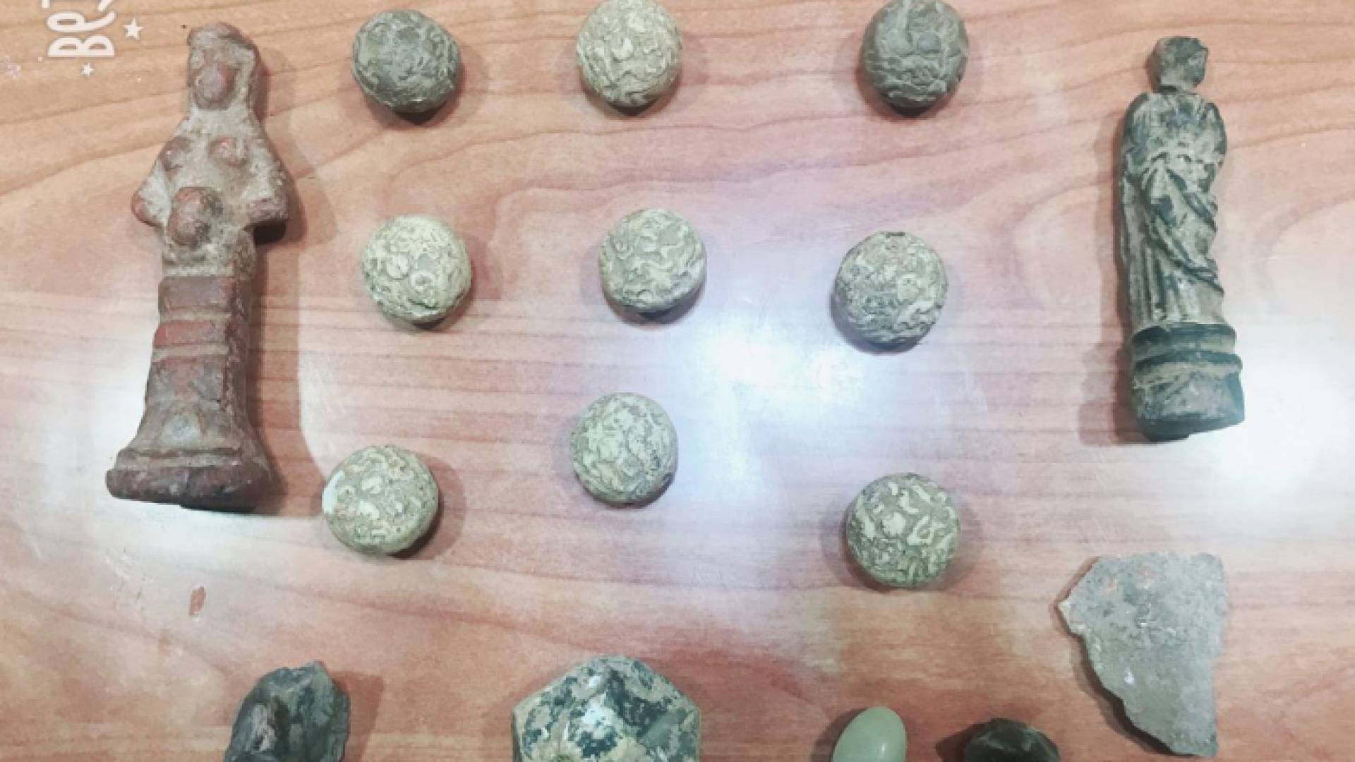 جانب من المضبوطات