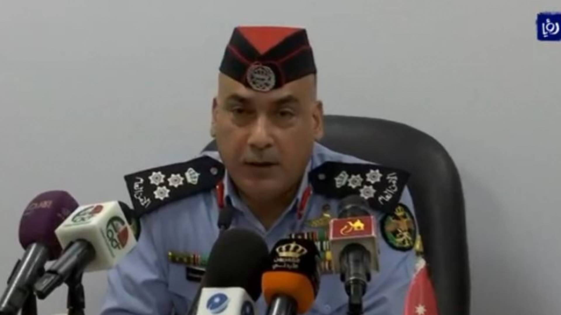 خلال المؤتمر