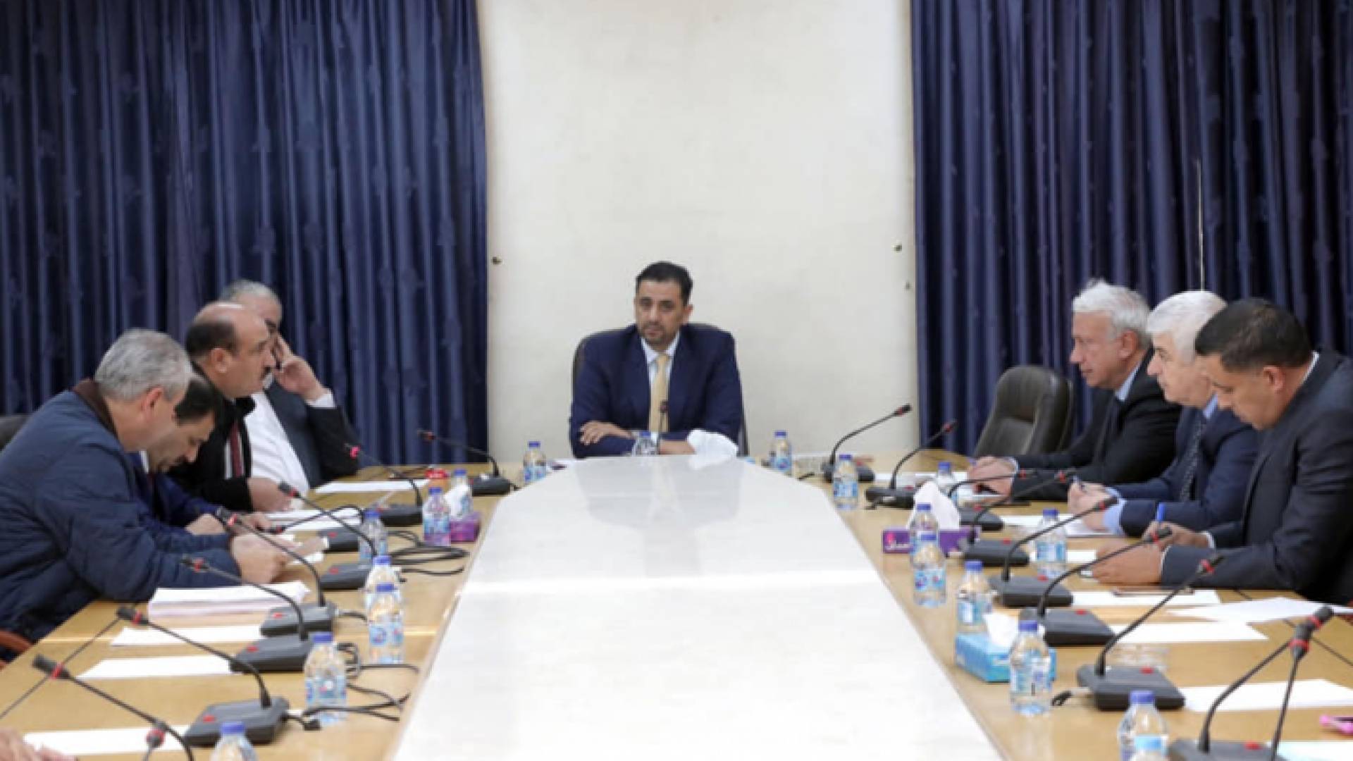 "نقل النواب" تبحث ملف مشروع إعادة تأهيل الطريق الصحراوي