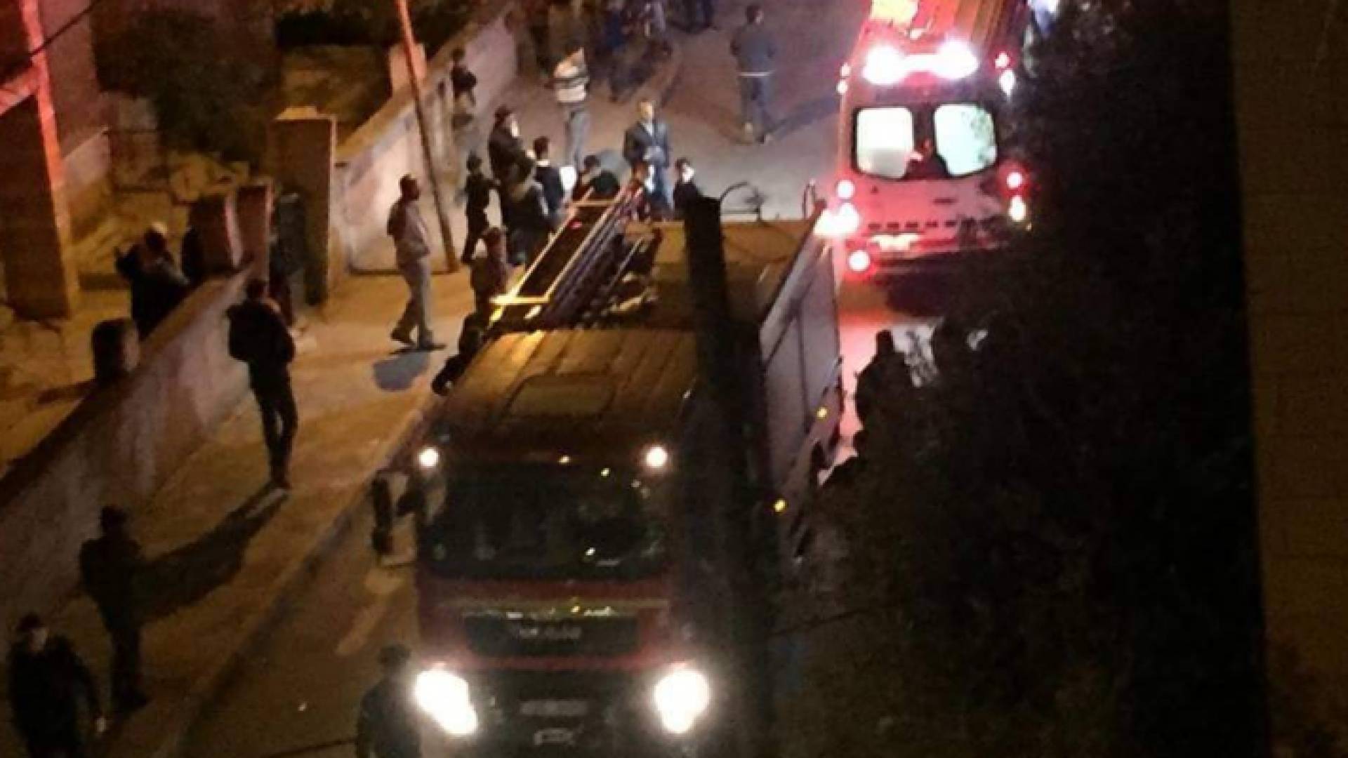 من موقع الحريق