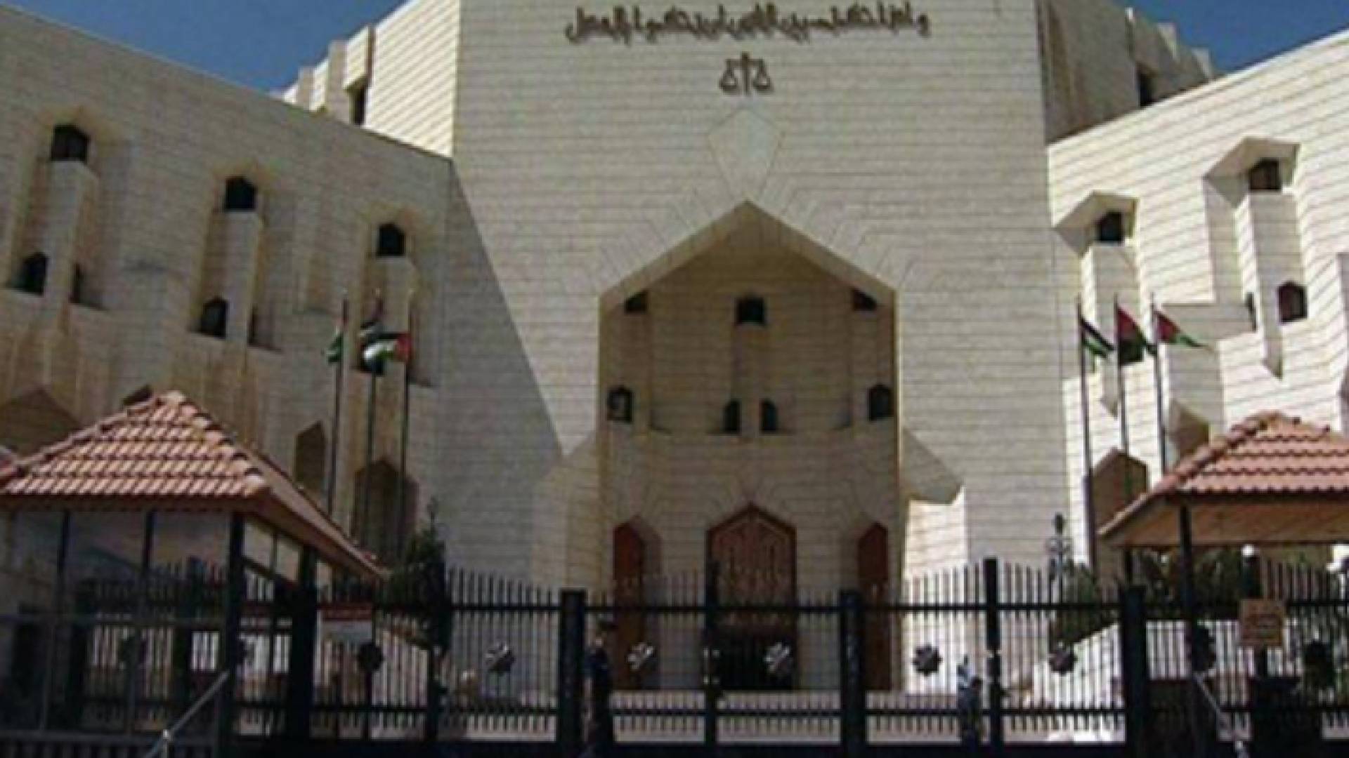 احتج كثير من رواد مواقع التواصل الاجتماعي على المنشور