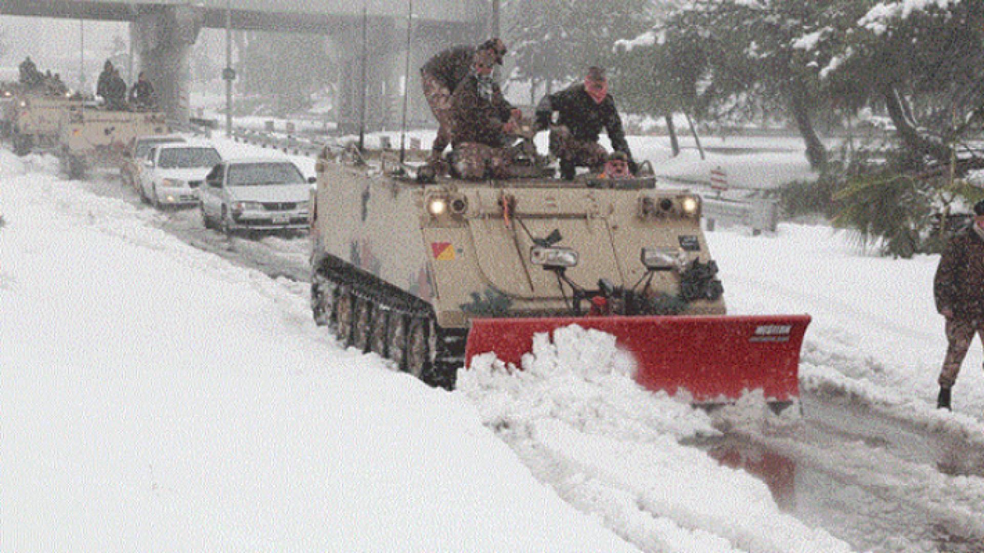 صورة من عاصفة اليكسا - ارشيفية