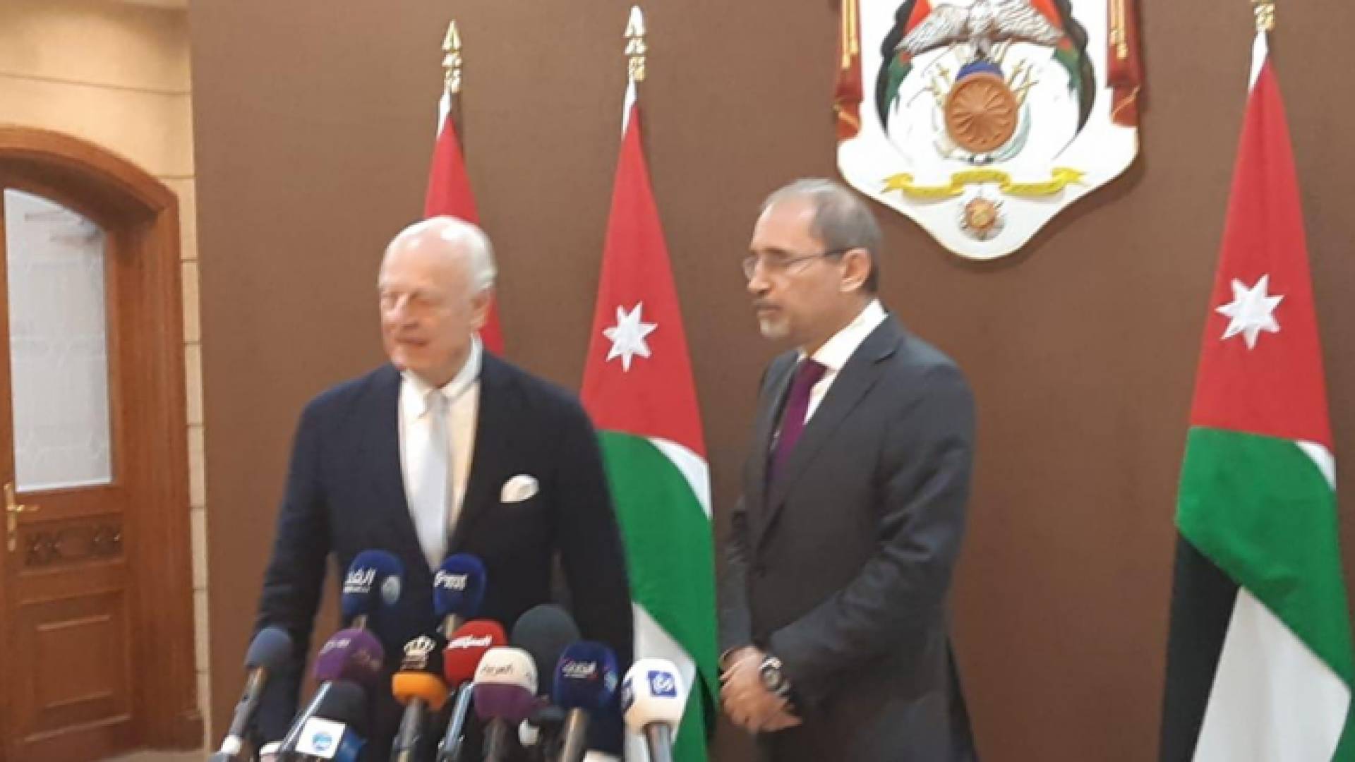 خلال اللقاء