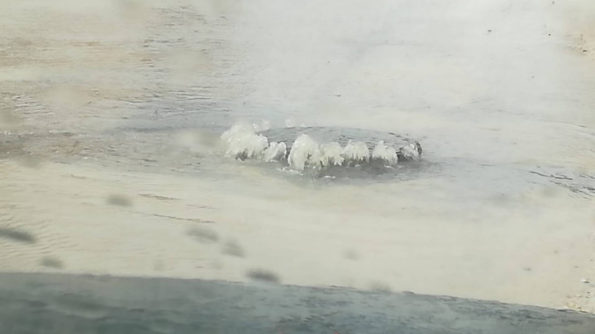 ارتفاع منسوب المياه في شوارع العاصمة