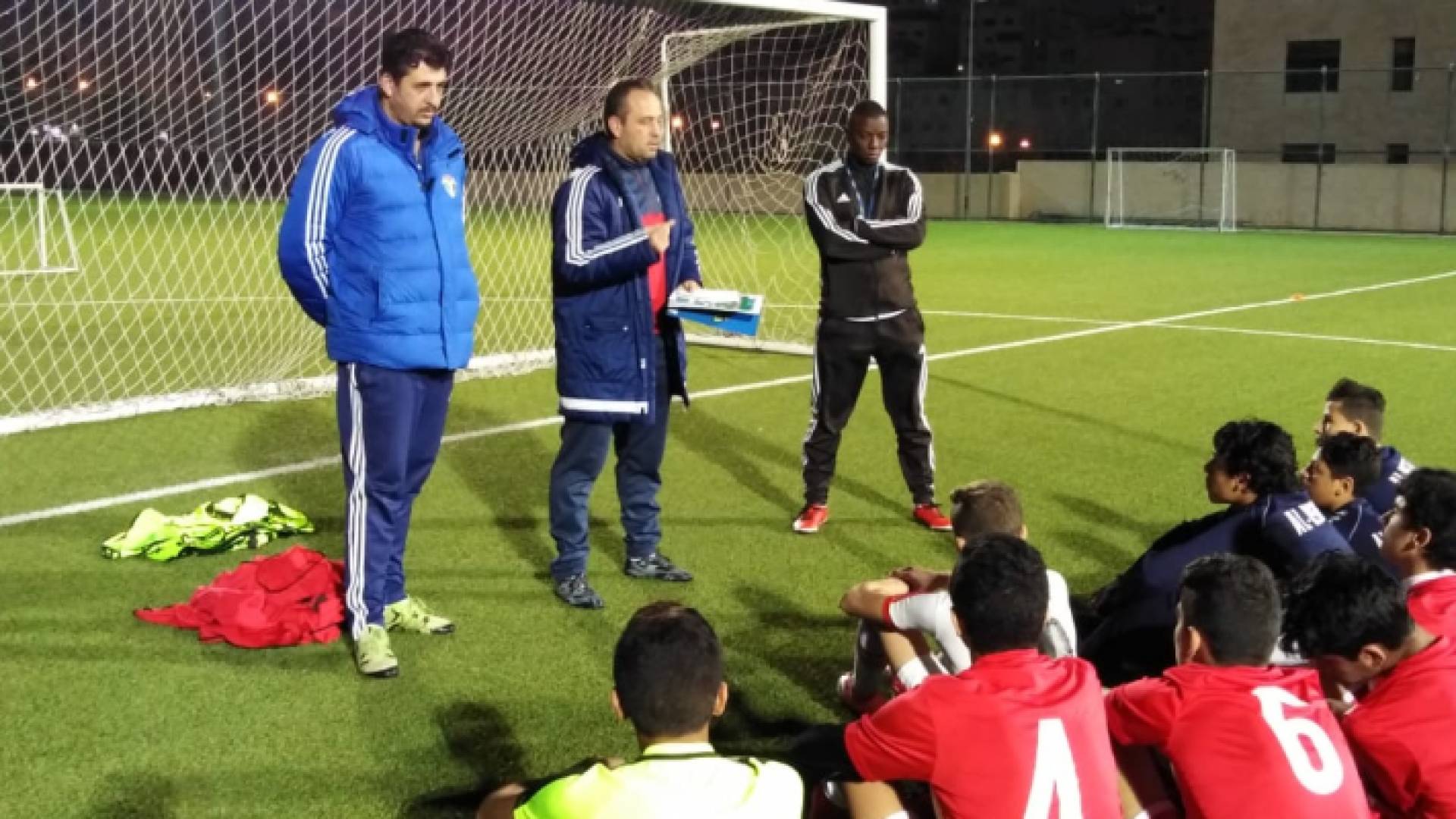 الجهاز الفني لمنتخب الناشئين يبدأ مرحلة انتقاء اللاعبين