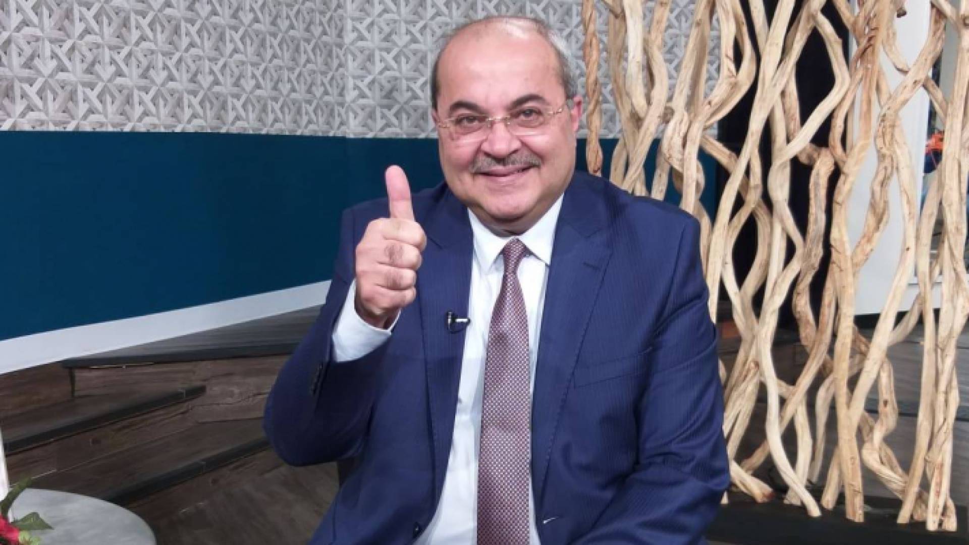 الدكتور احمد الطيبي