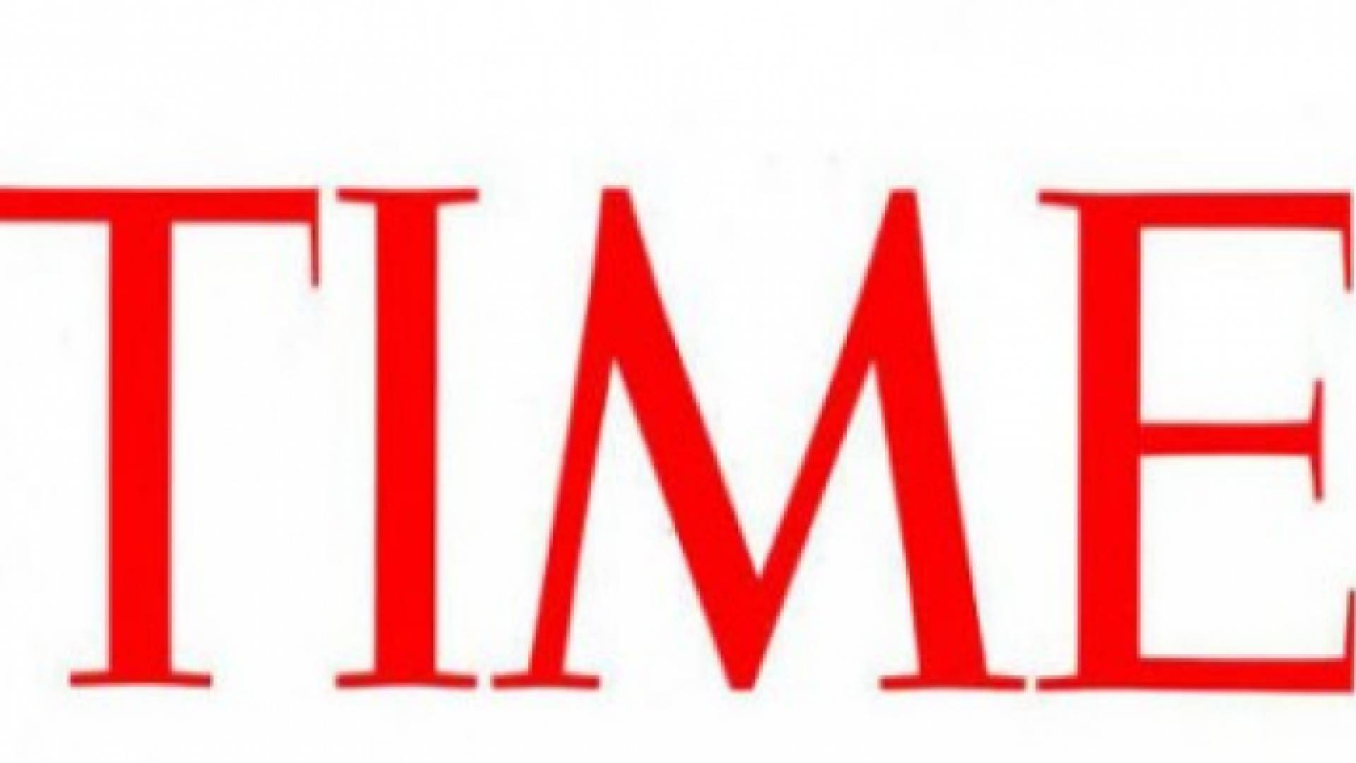 الصورة التقطت حينما انتفض المتظاهرون الفلسطينيون على حدود غزة