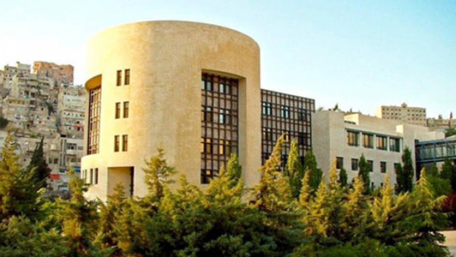 الموازنة أعطت الجوانب الخدمية أهتماما متوازنا مع المشاريع الاخرى