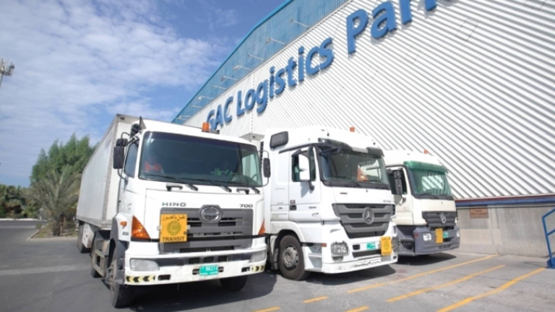 معبر جابر نصيب كان يسهل دخول الشاحنات التجارية إلى سوريا