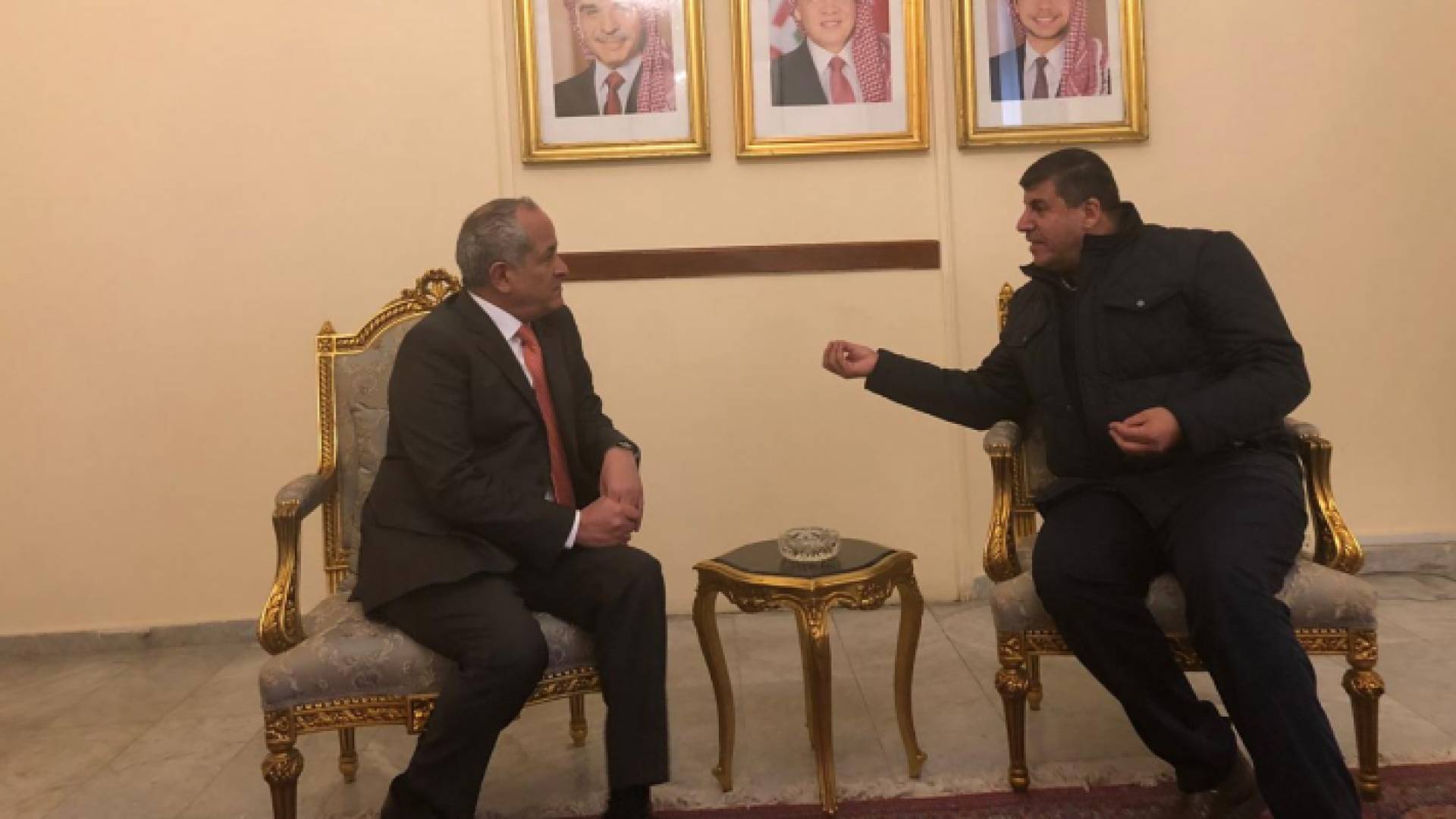 السعود يلتقي السفير الاردني في مصر لتسيير قافلة لقطاع غزة